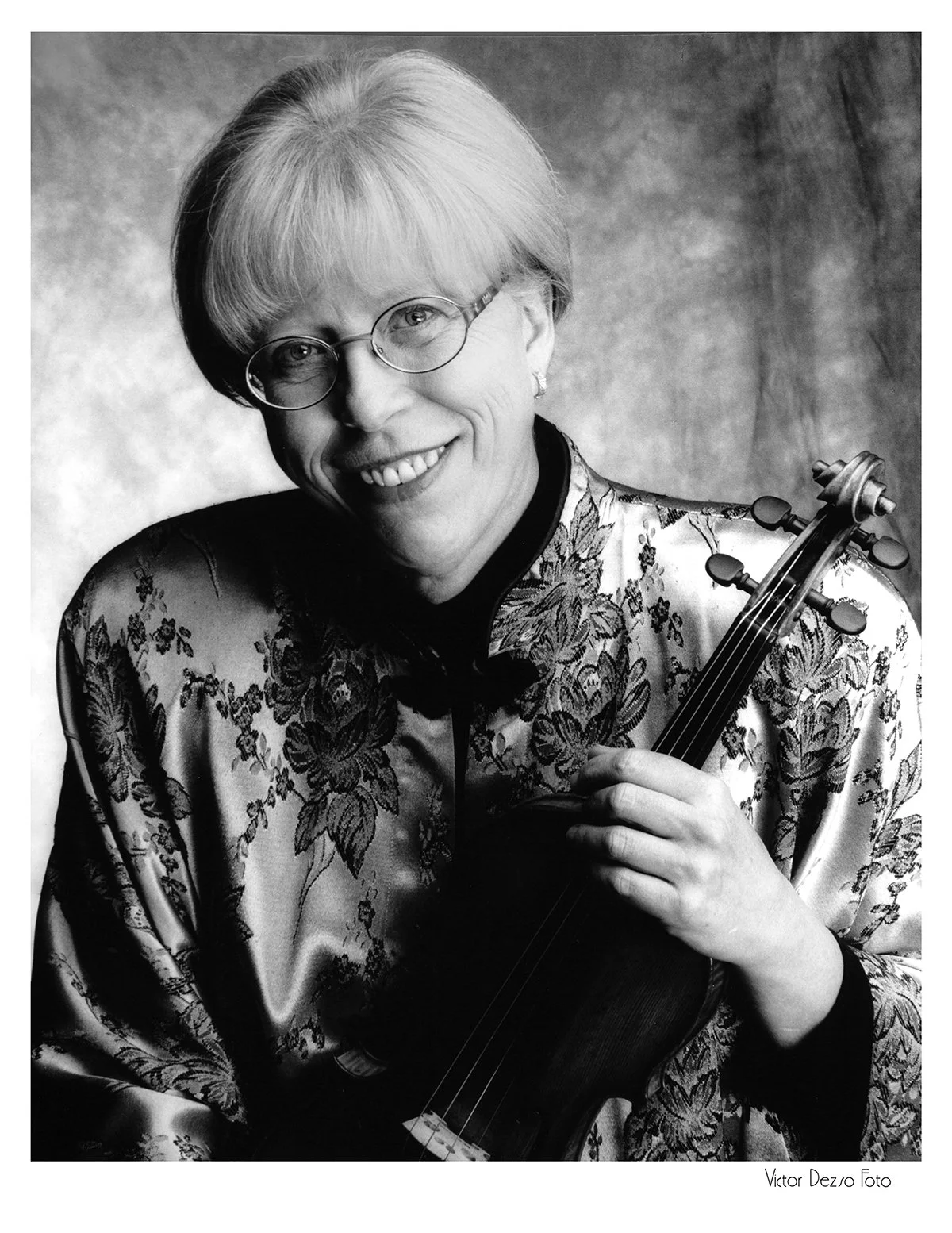 1990's_1751_4x5.jpg