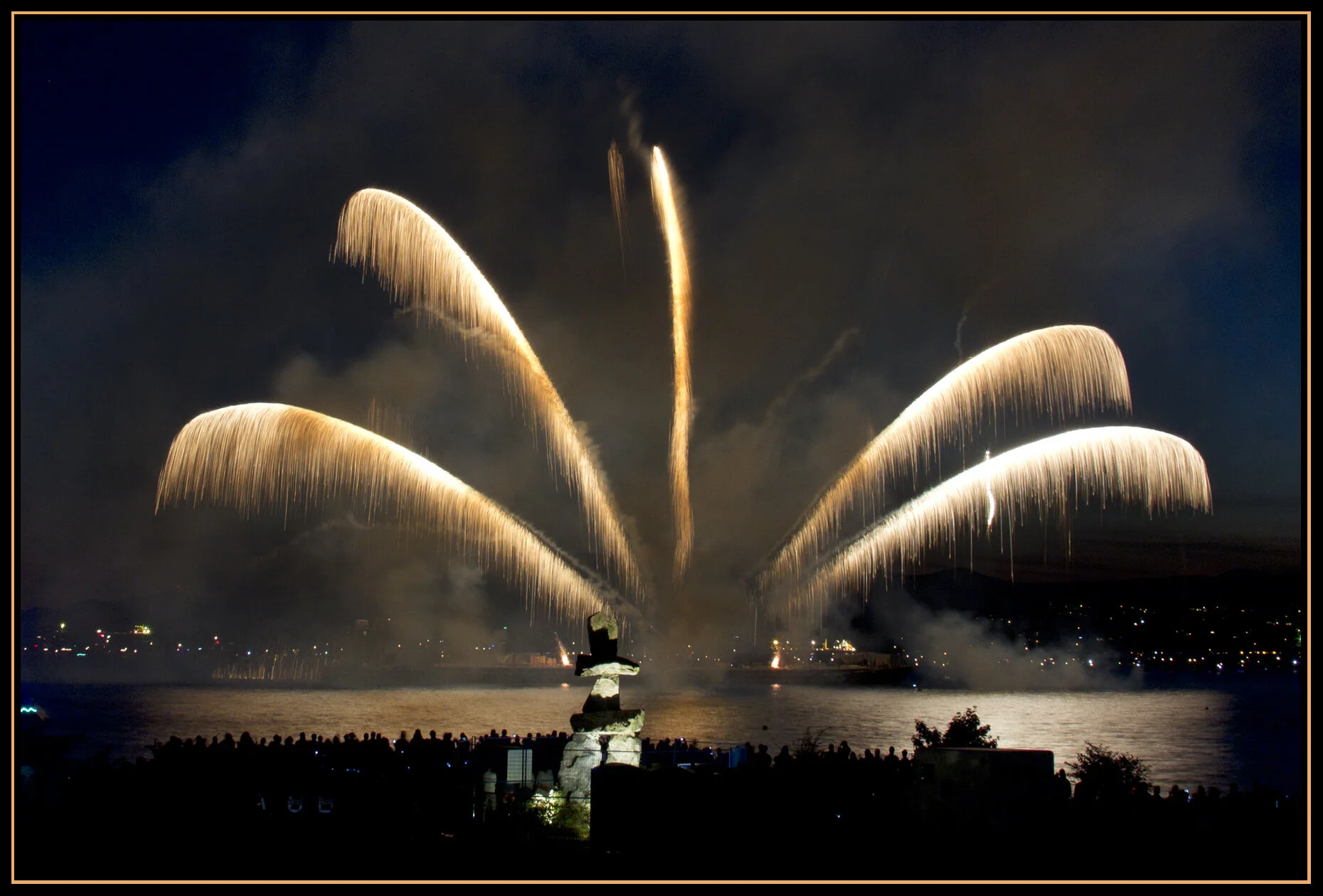 Fireworks Spain_Aug 3_2011_6520_4x6s.jpg
