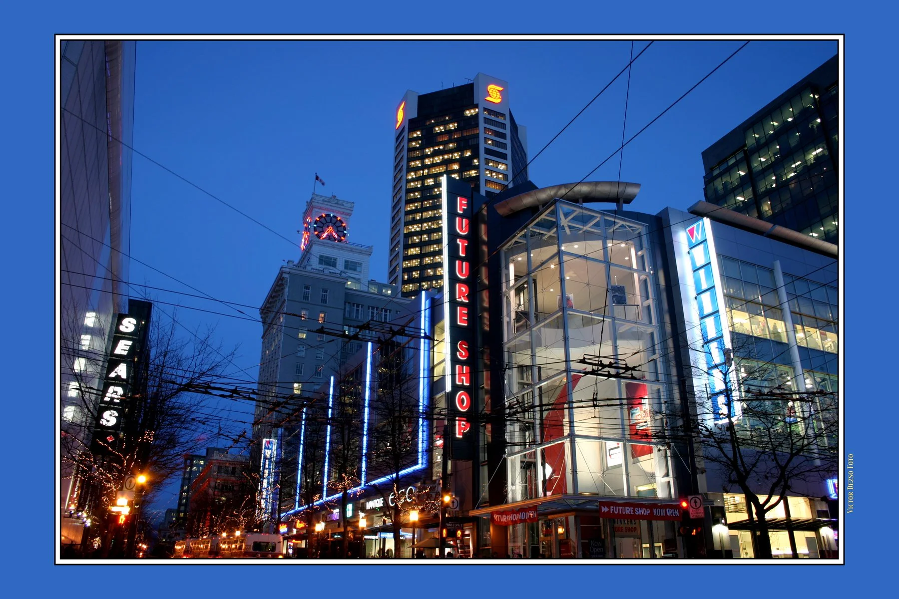 Robson & Granville_3985_4x6s.jpg