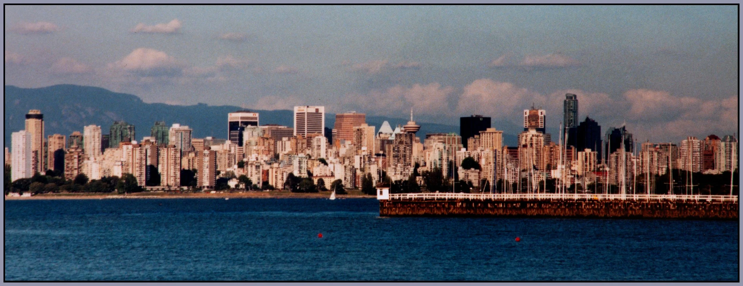 Vancouver from Jericho Beach_Jul 24_2001_0420Pan_peFullEdit_4x10s.jpg