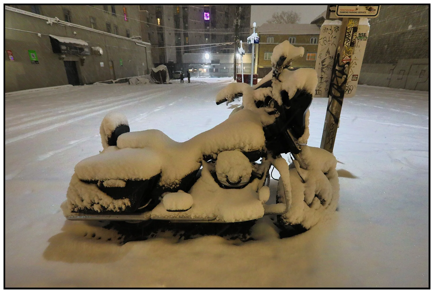 Motorbike in Snow_Jan 17_2024_HDR_4H0544_4x6s.jpg