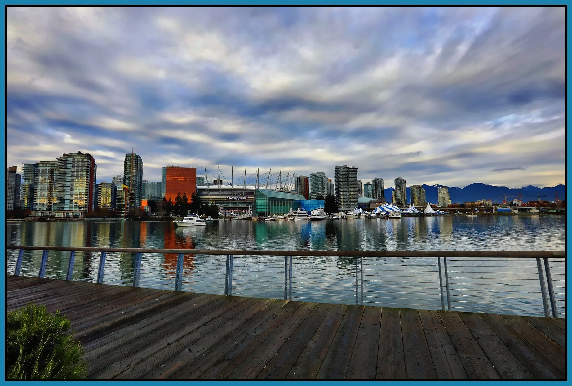 3.7 View Vanckouver LkgN_Dec 6_2024_HDR_5E6425_peShdngCntrst_4x6s.jpg