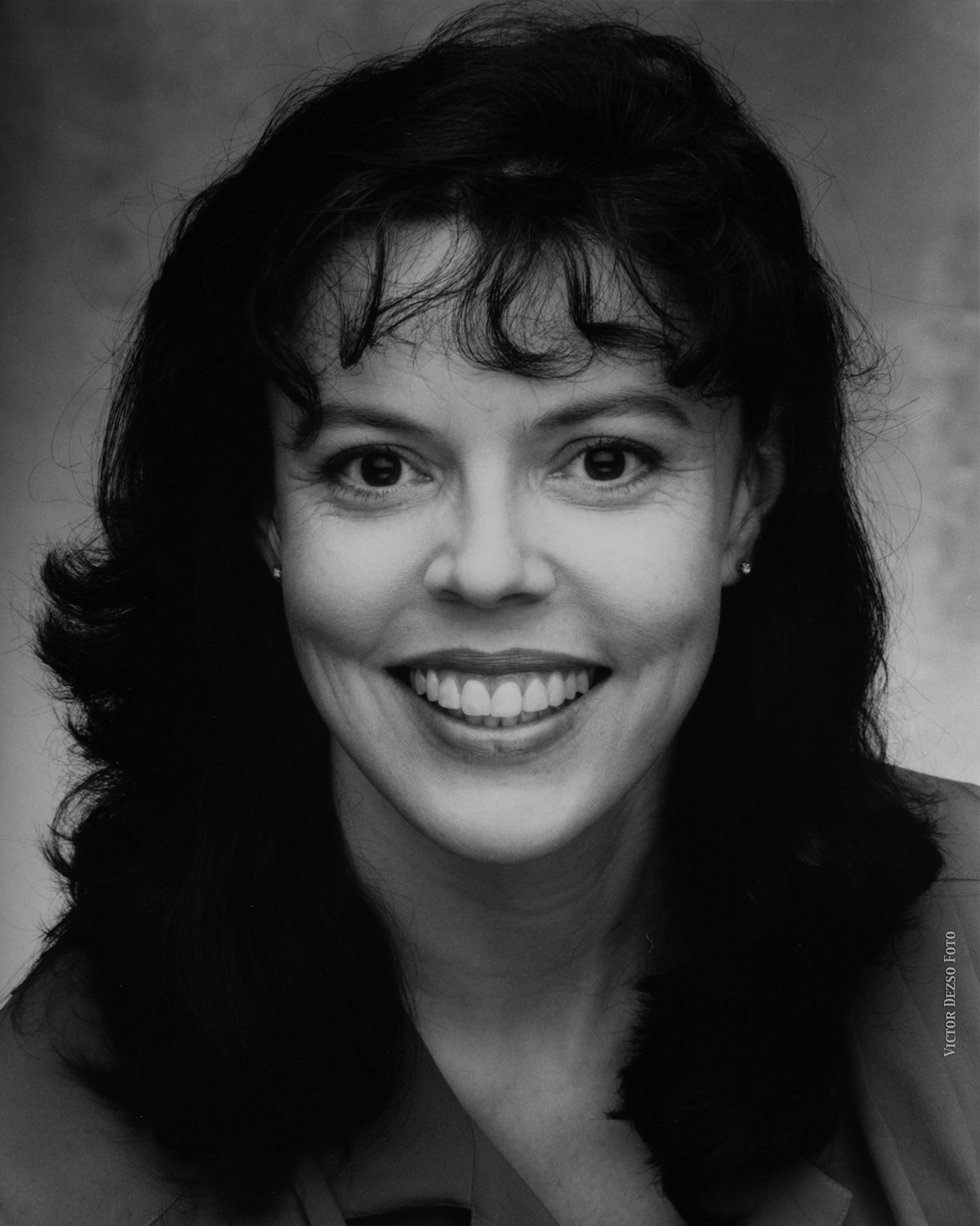 1990's_1146_4x5.jpg