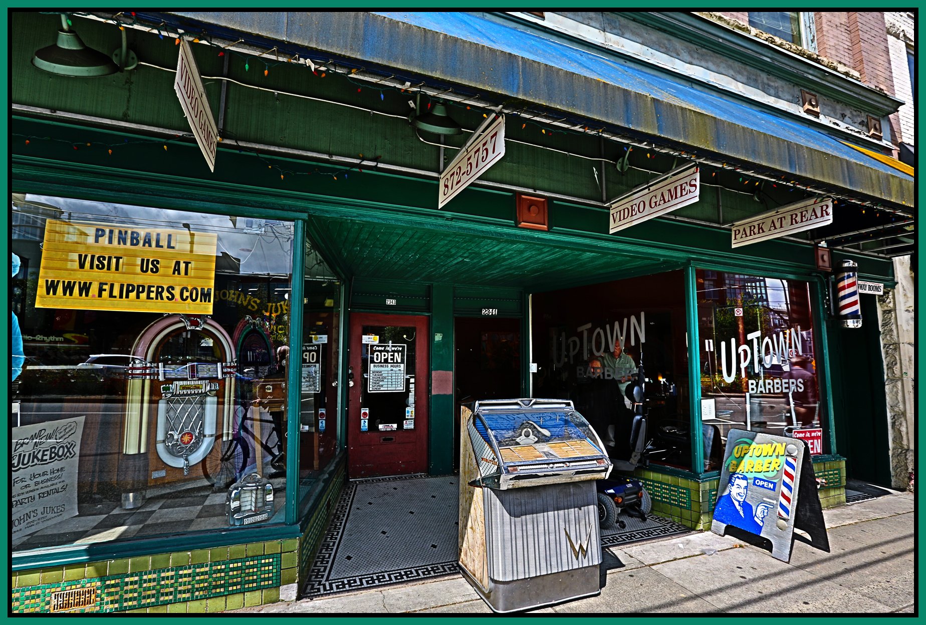 Uptown Barbers_Jul 4_2012_HDRC1041_4x6s.jpg