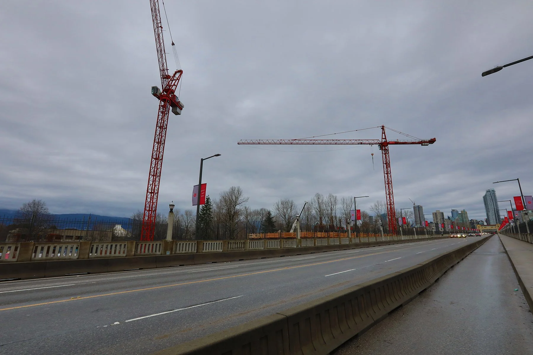 Senakw Burrard Bg Const_Jan 26_2024_HDR_4H1775_4x6.jpg