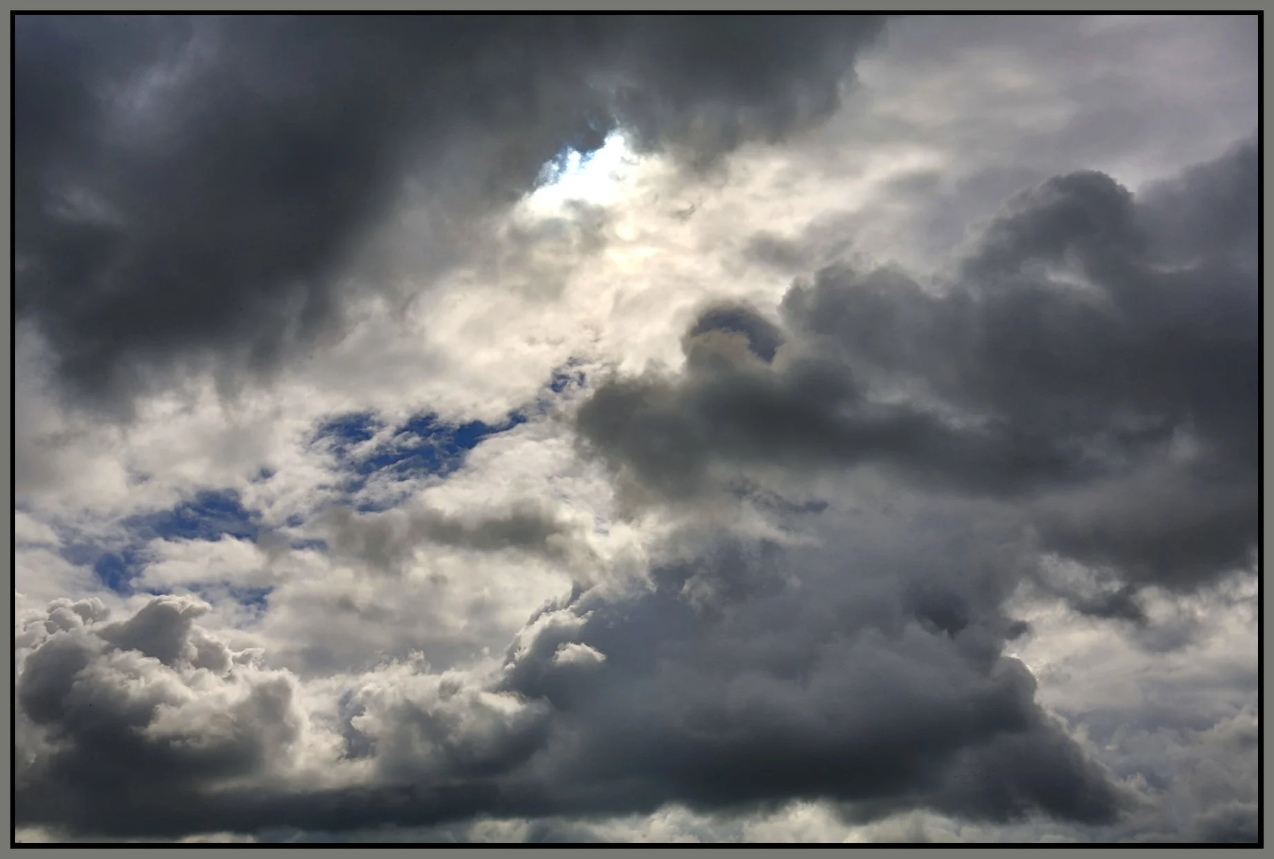 Clouds_Jul 4_2016_HDR_L3257_4x6s.jpg