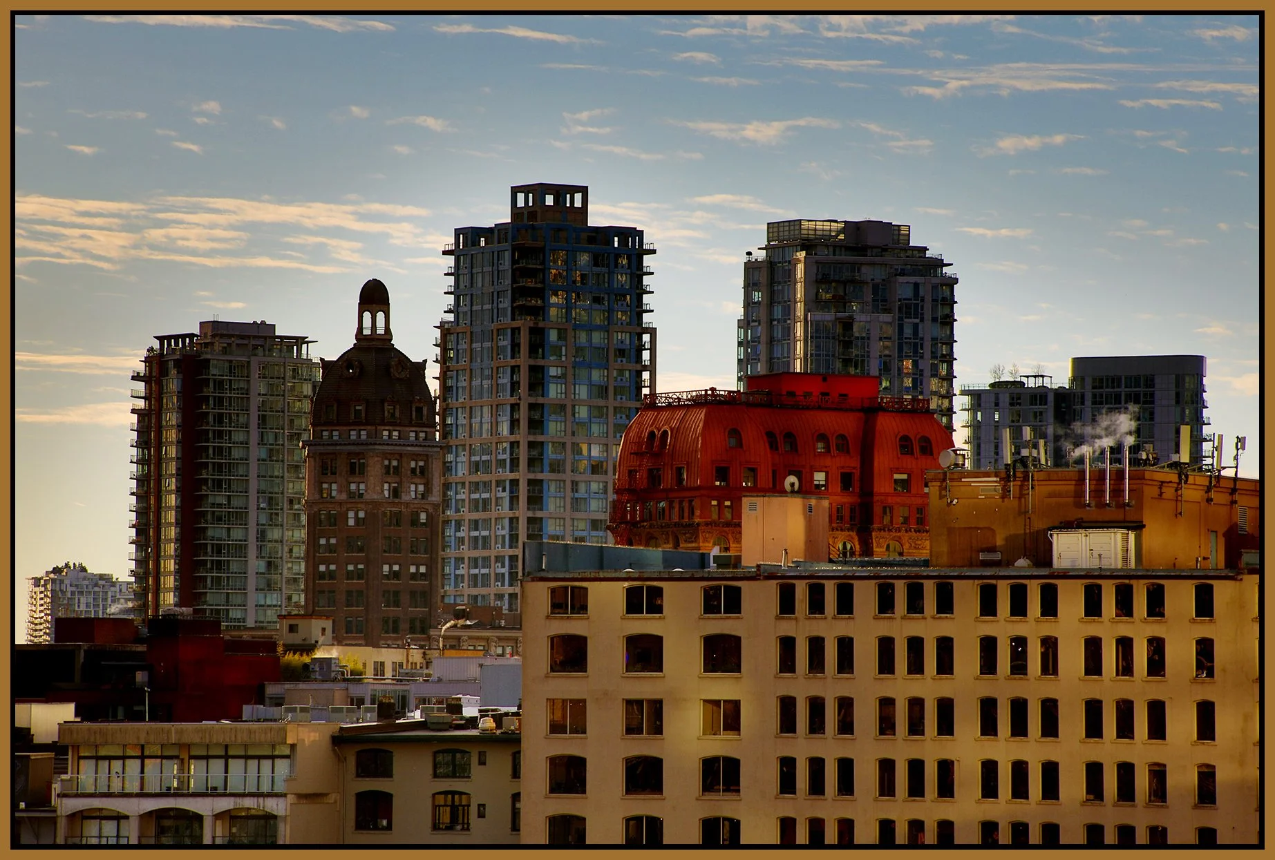 Downtown Bldgs_Nov 24_2022_HDR_4H5106_4x6s.jpg