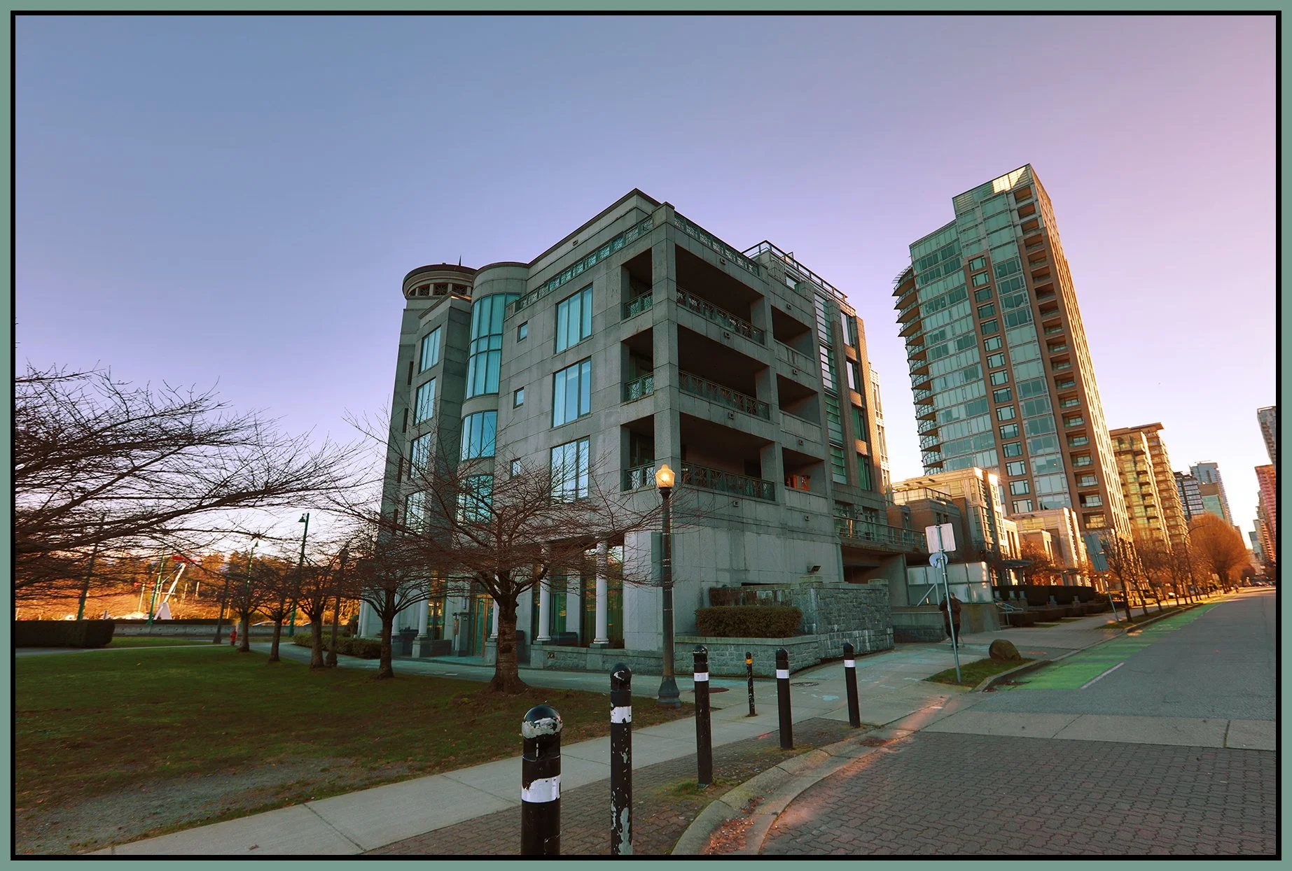 1979 Alberni St_Jan 11_2024_HDR_4H0176_4x6s.jpg