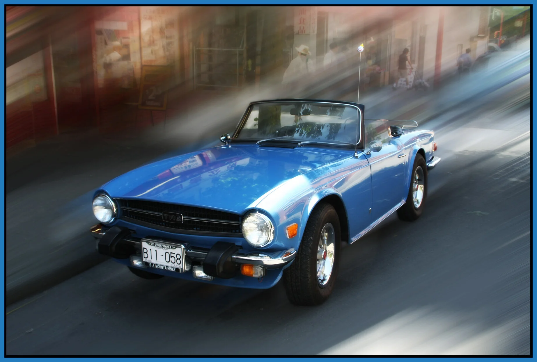 TR6 Triumph_5949_1_4x6s copy.jpg