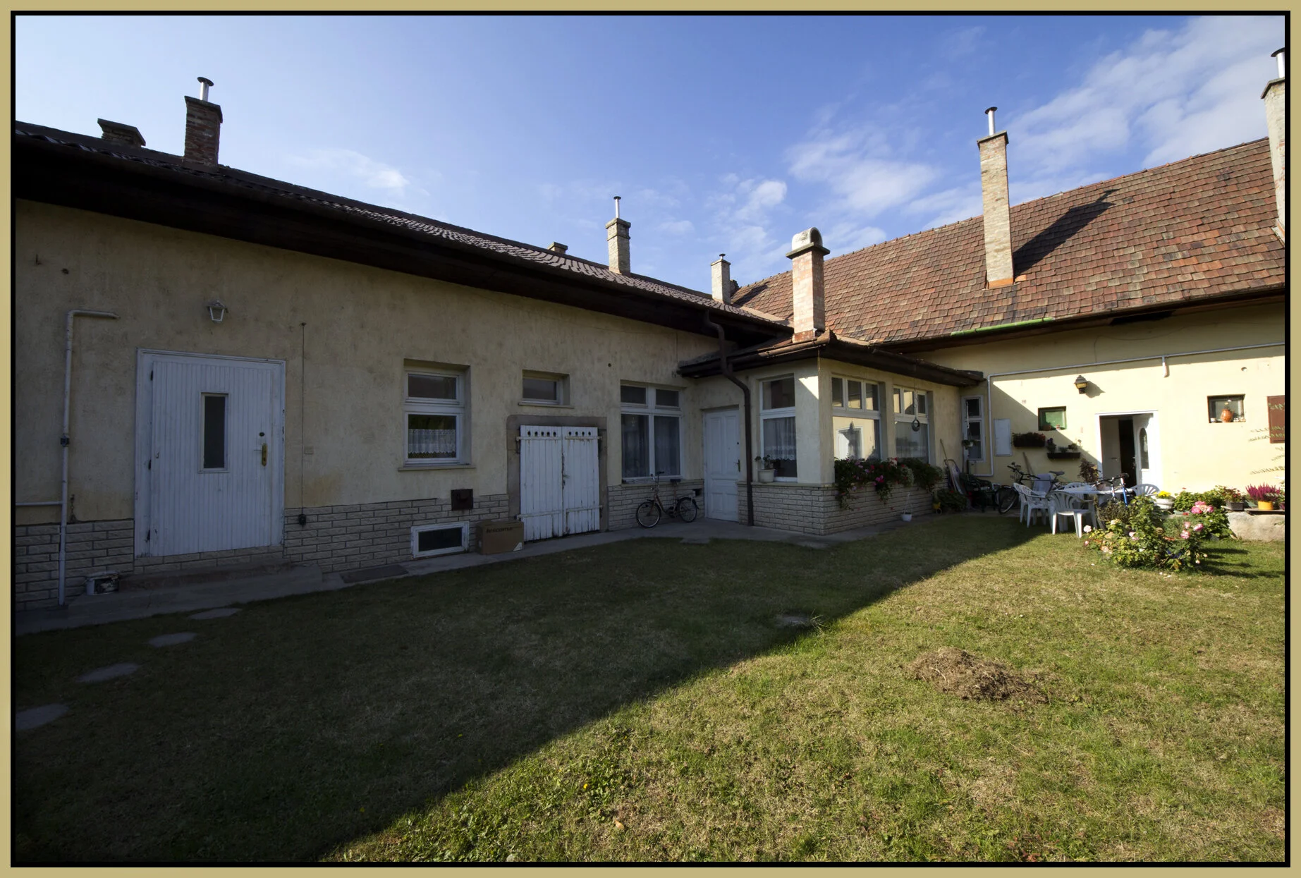 Vác_Oct 22_2011_4555_4x6s.jpg