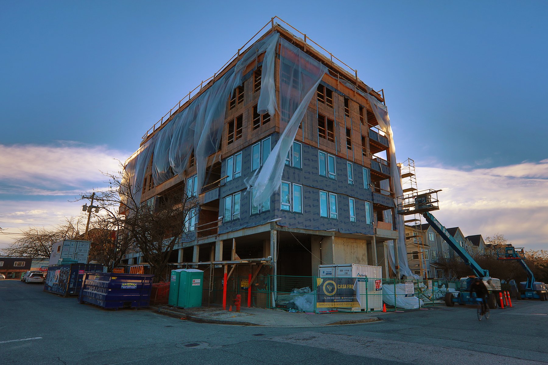 815 Commercial Dr Const_Feb 16_2024_HDR_4H3563_4x6.jpg