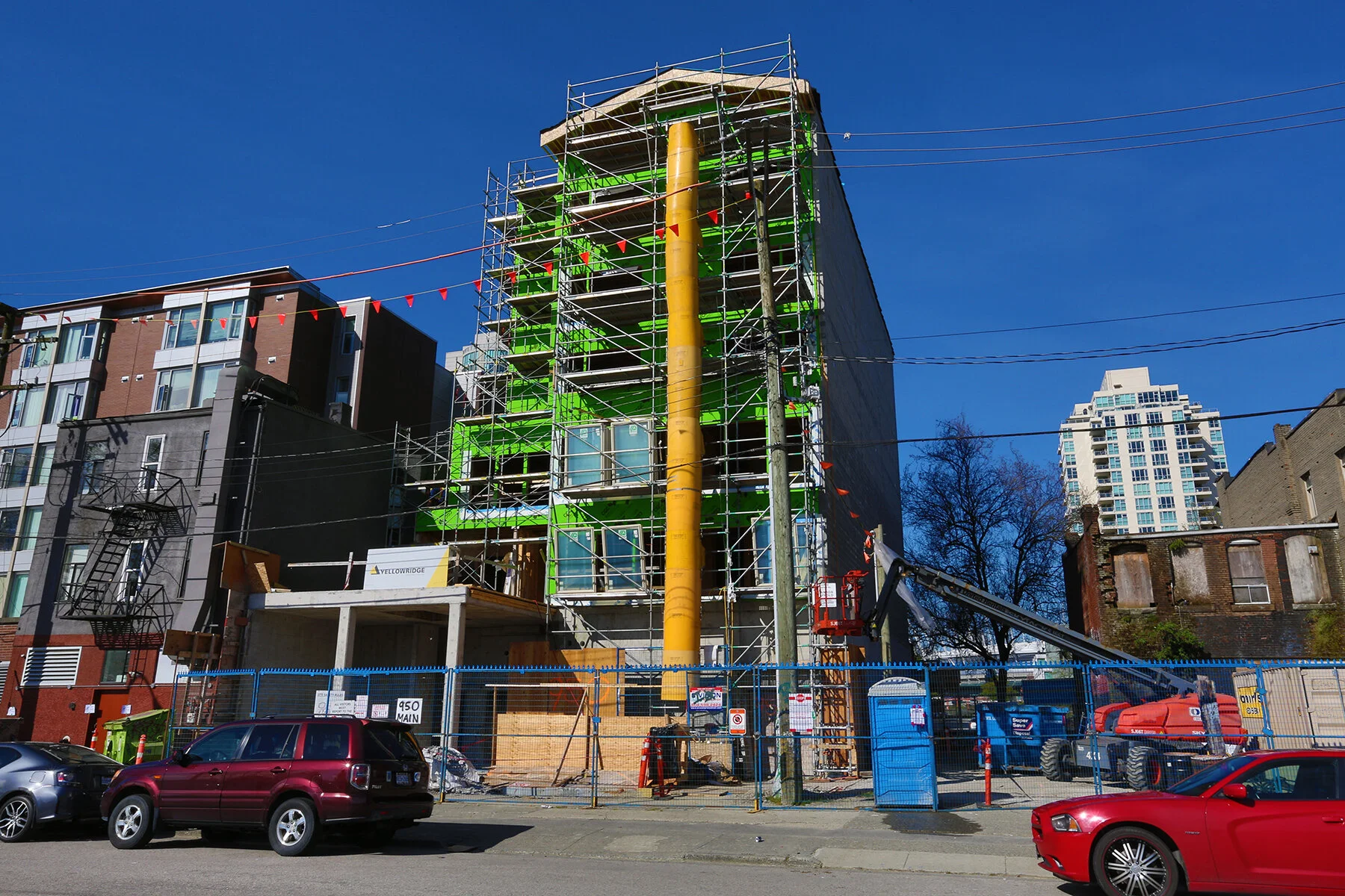 950 Main St Const_Apr 14_2020_HDR_B2314_4x6.jpg