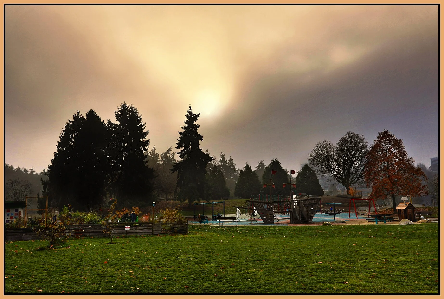Charleson Park Playground in Fog_Nov 26_2023_HDR_5E0797_peWw_4x6s.jpg