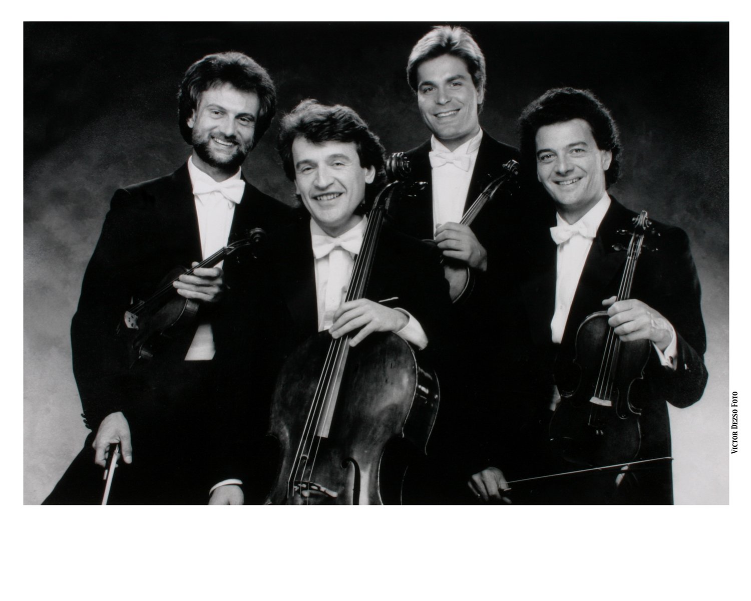 90's Band_5819_4x5.jpg