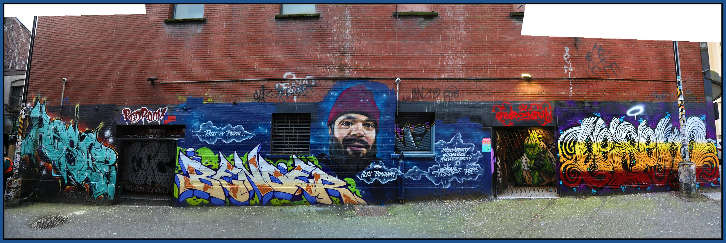 Gastown Alley Graffiti_Apr 20_2018_HDR_Pan_C4585_4x12s.jpg