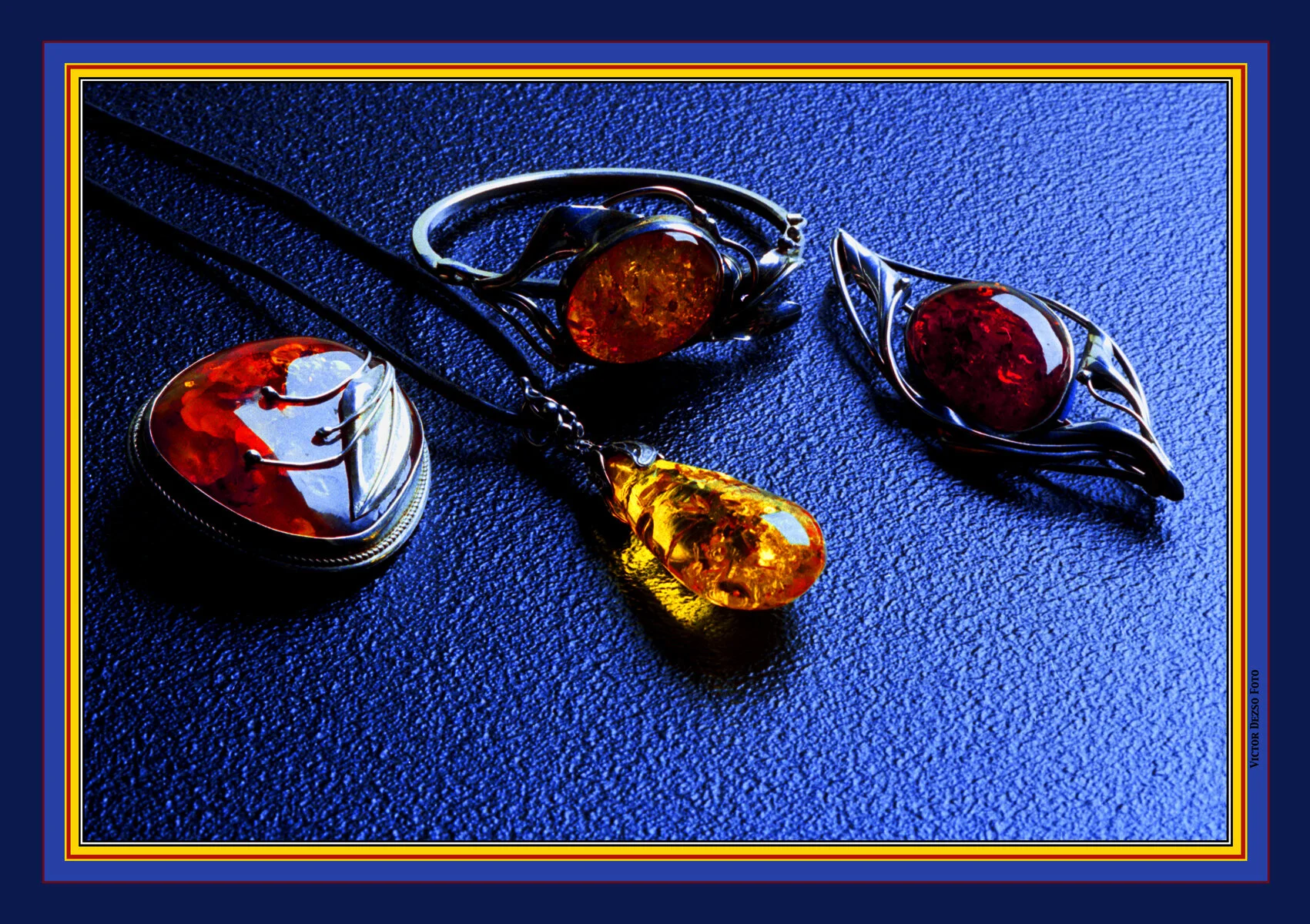 Arwens Jewellry_1_4x6s.jpg