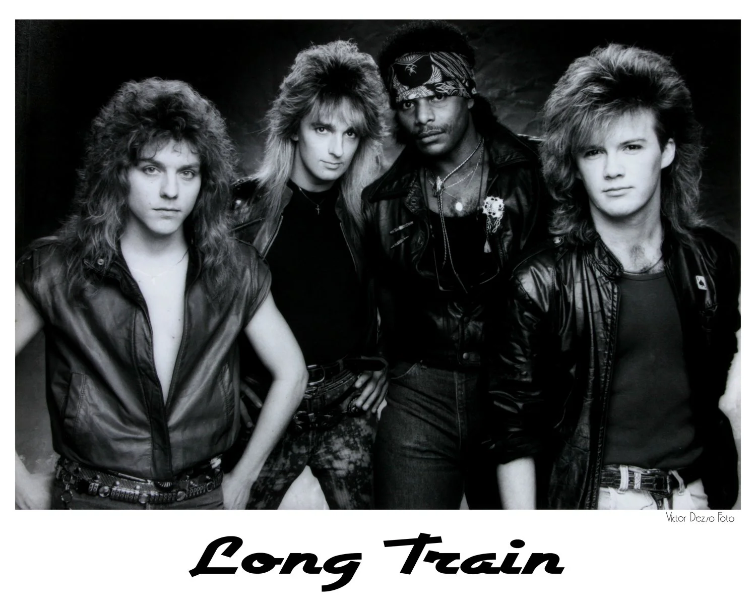 Long Train_1173_s.jpg