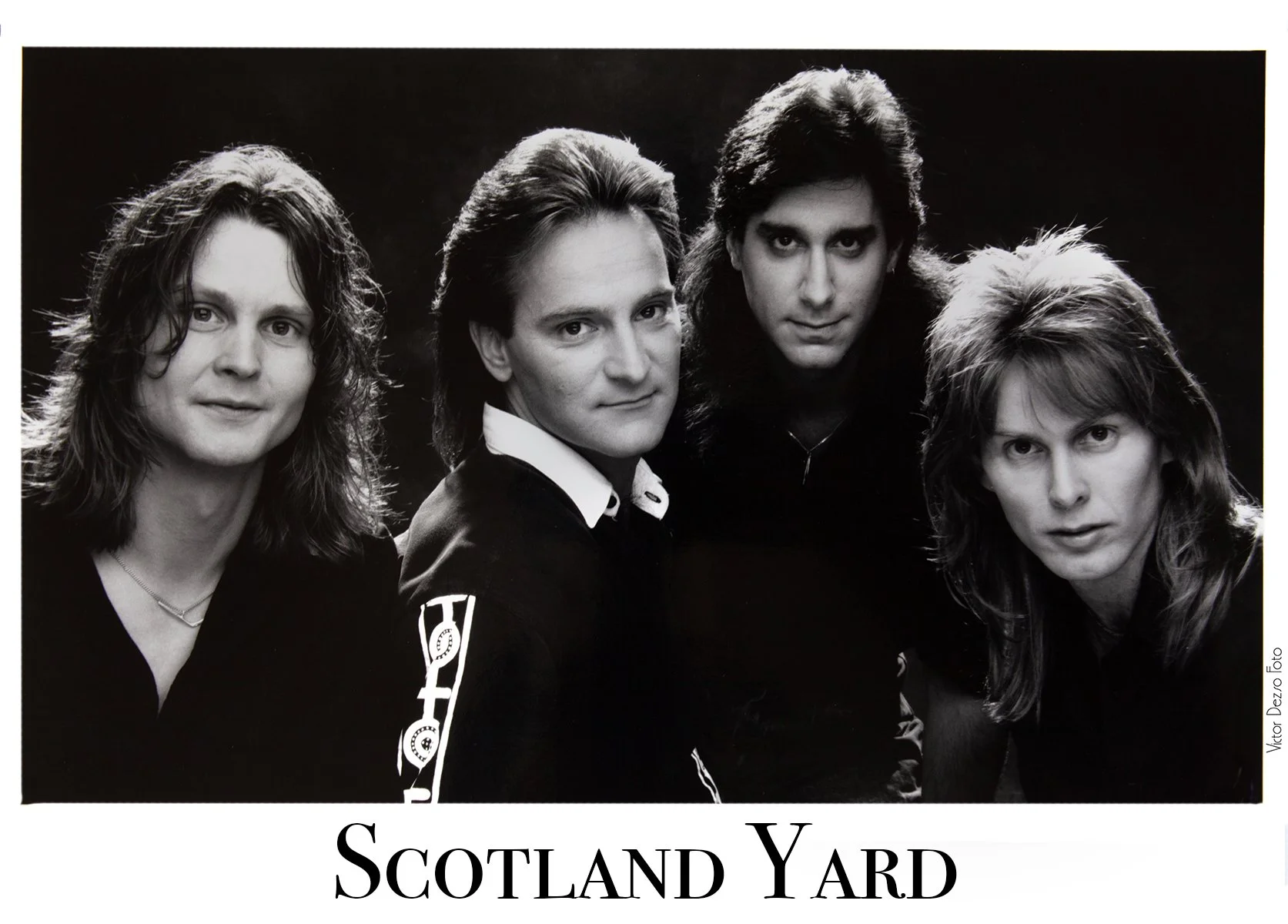 Scotland Yard_1990's Band_8111_4x6.jpg