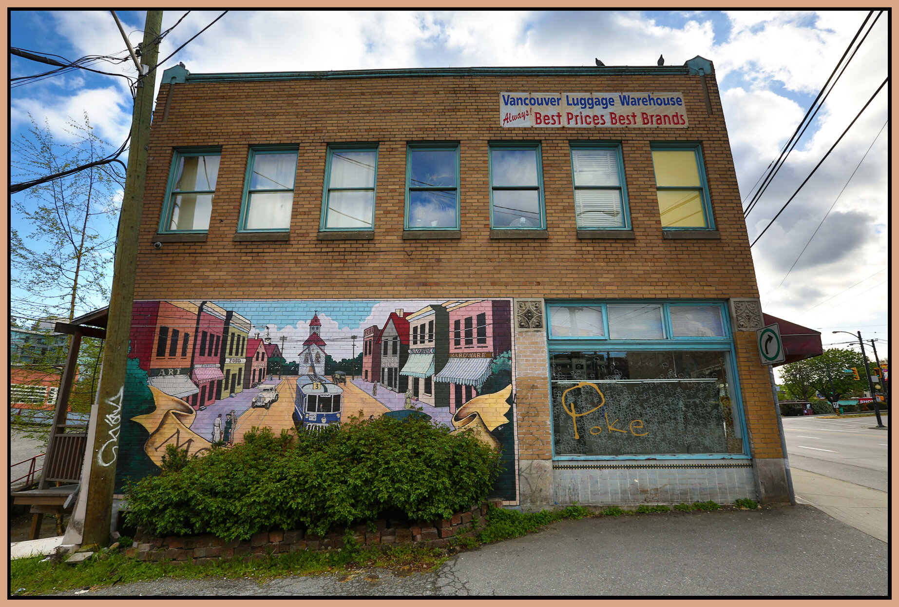 Main St Mural_Apr 28_2013_HDR_A0116_4x6s.jpg
