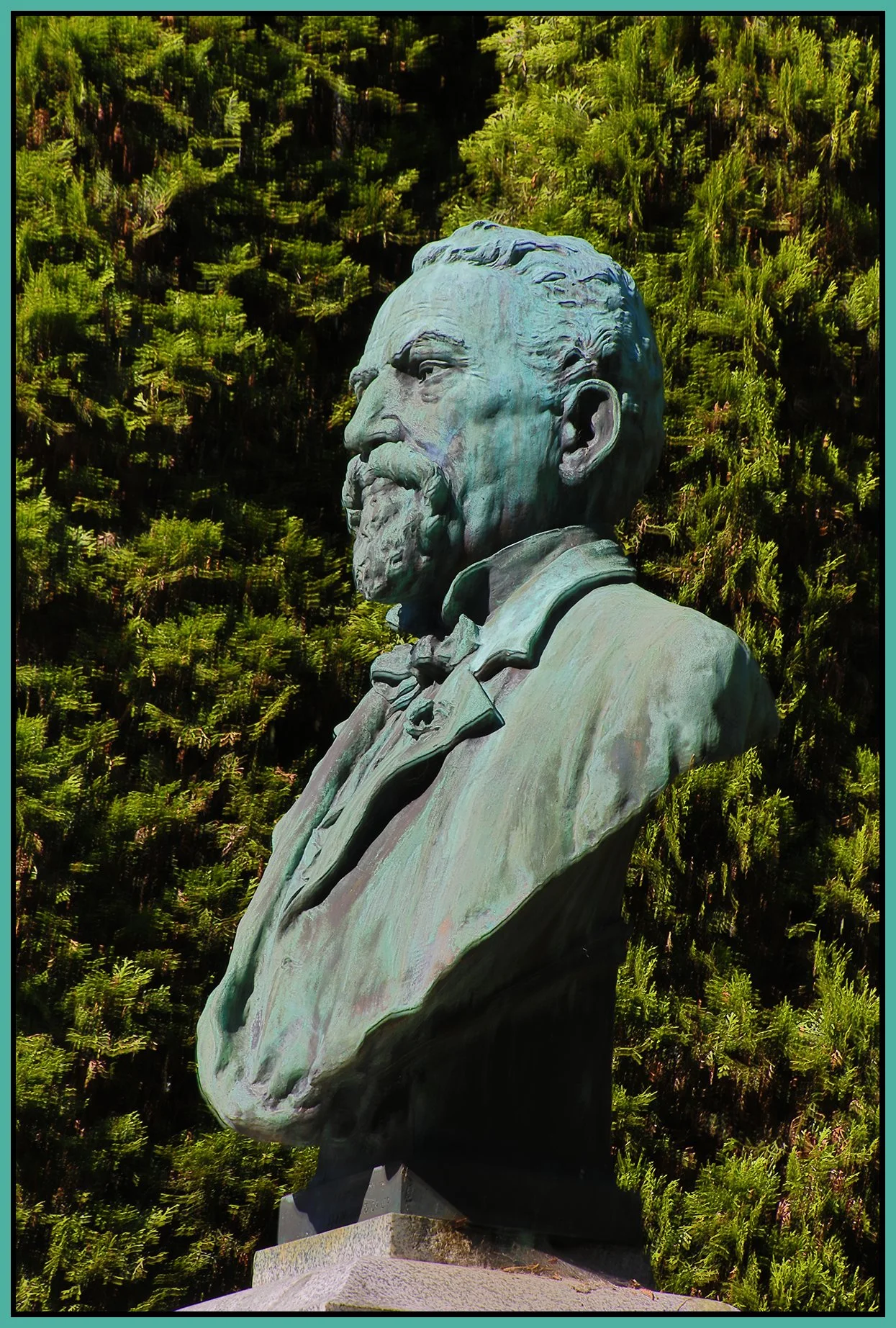 David Oppenheimer Statue_Jul 21_2022_HDR_4H1071_4x6s.jpg