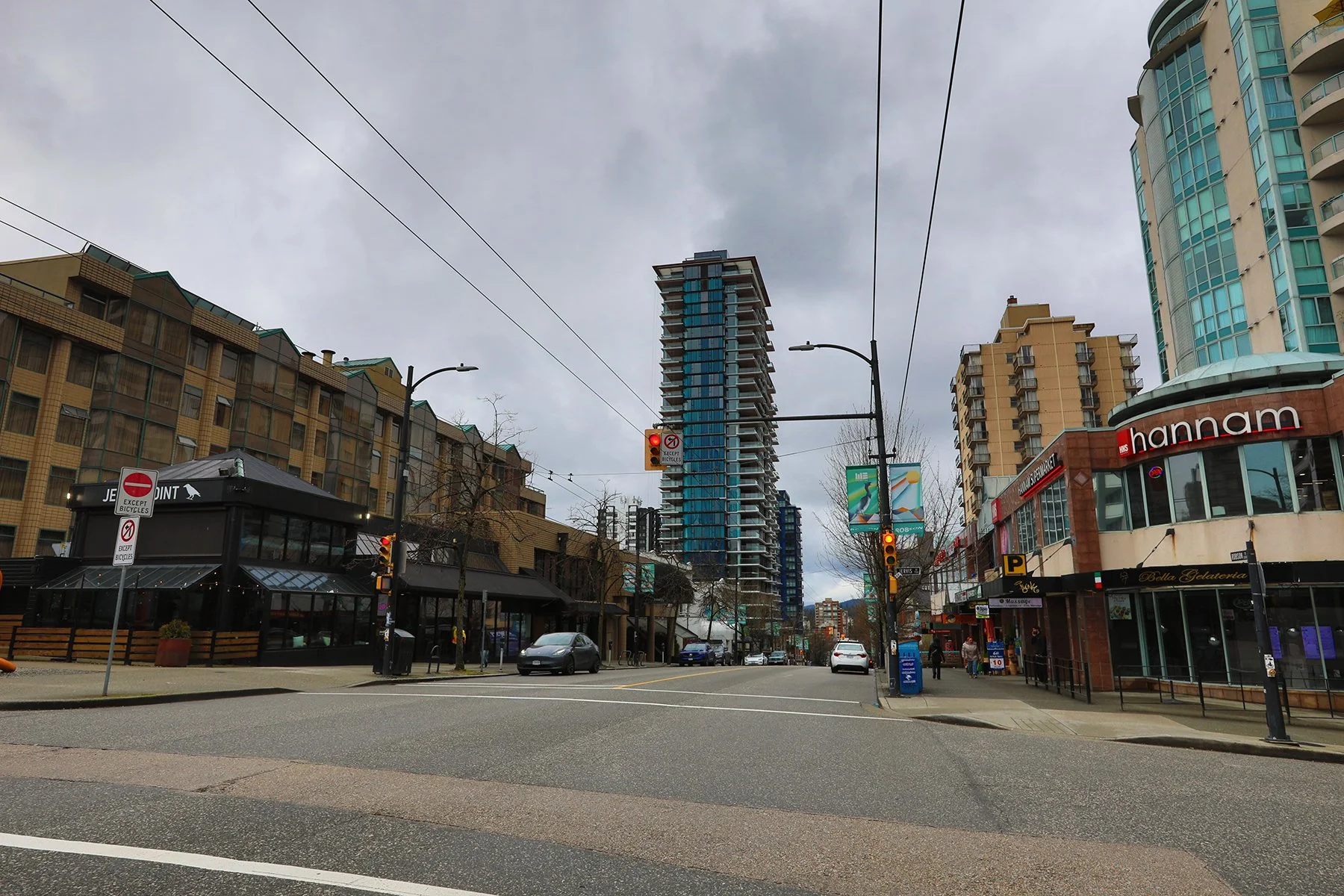 Robson Landmark Const_Mar 10_2024_HDR_4H4636_4x6.jpg