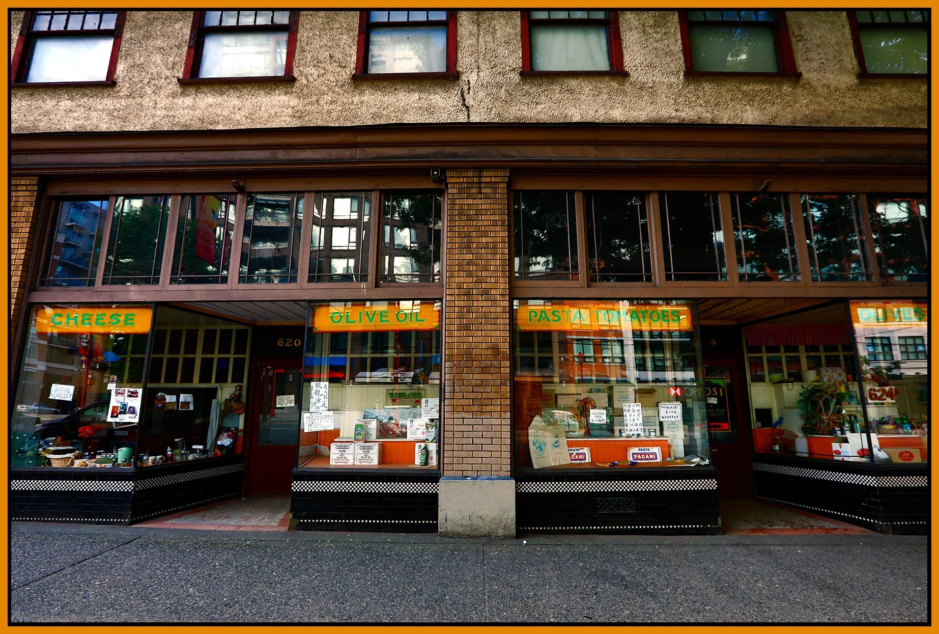 620 Main St_Vancouver_Jun 20_2018_HDR_C7355_peDrknImpCntrst_4x6s.jpg