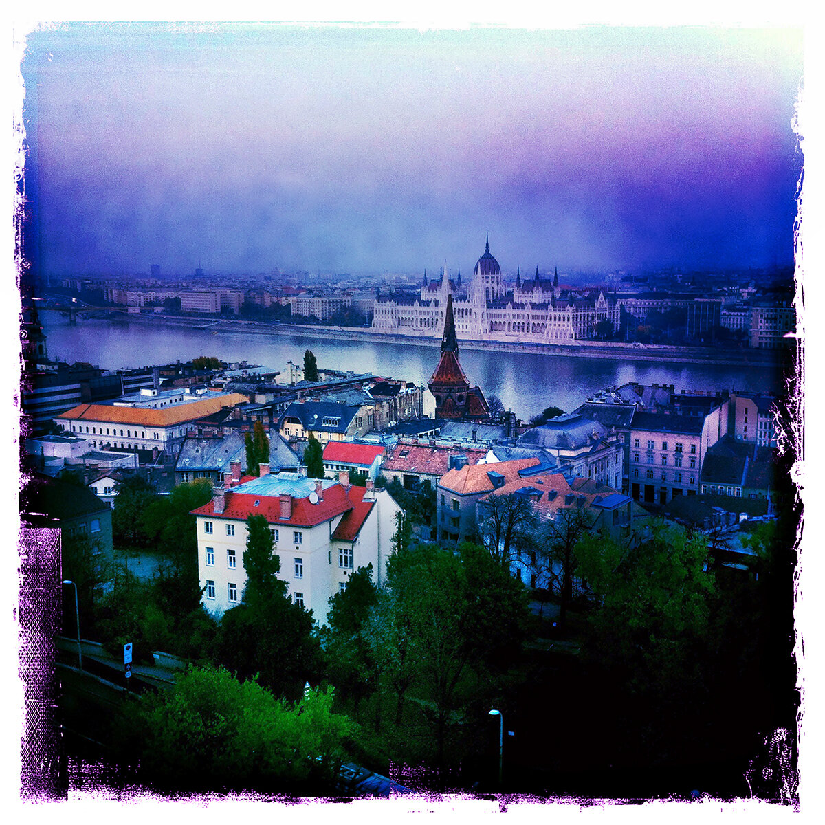 Budapest_Nov 5_2011_1372_peClrFjtr005_4x4.jpg