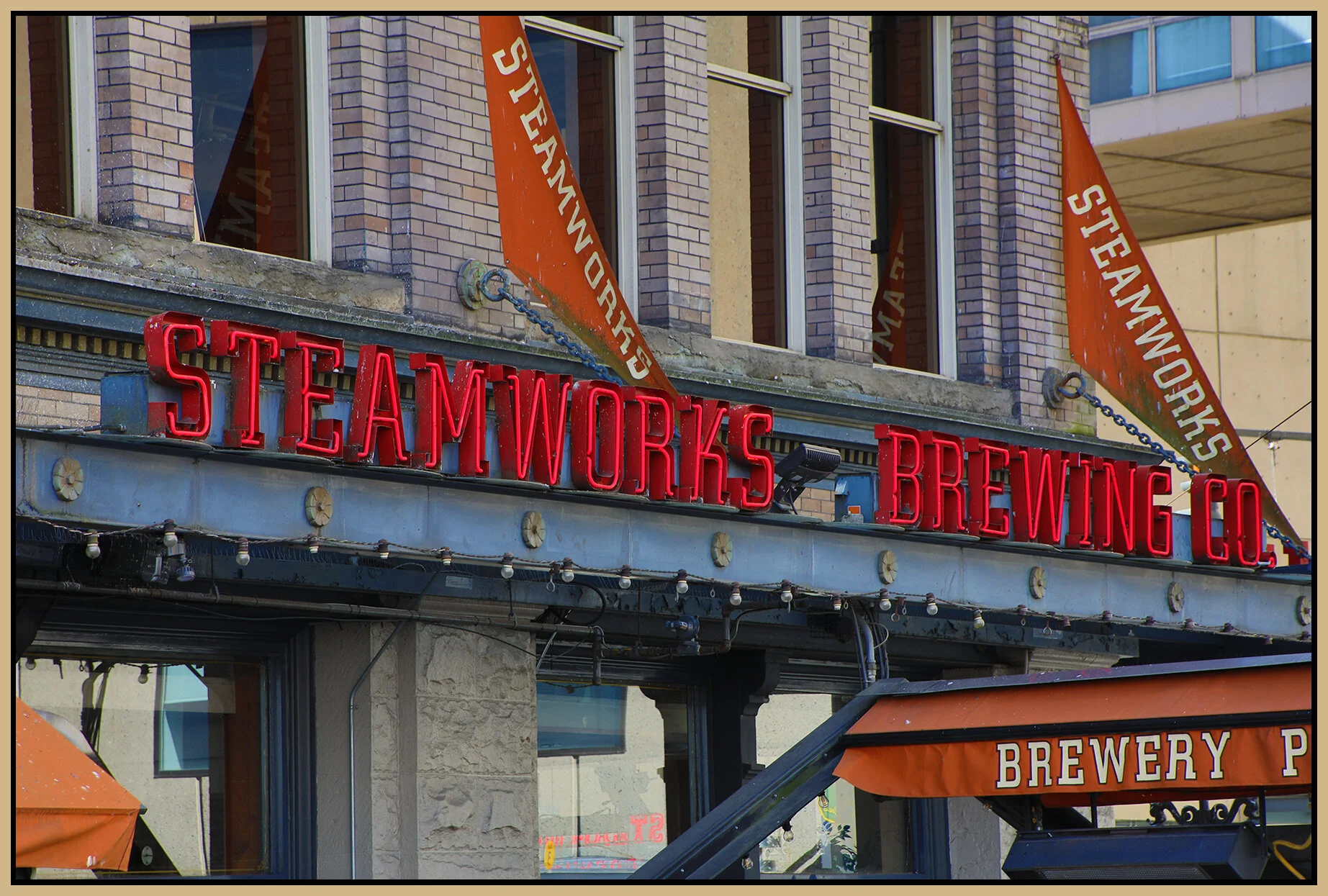 Steamworks Sign_Aug 5_2021_HDR_4G2221_4x6s.jpg