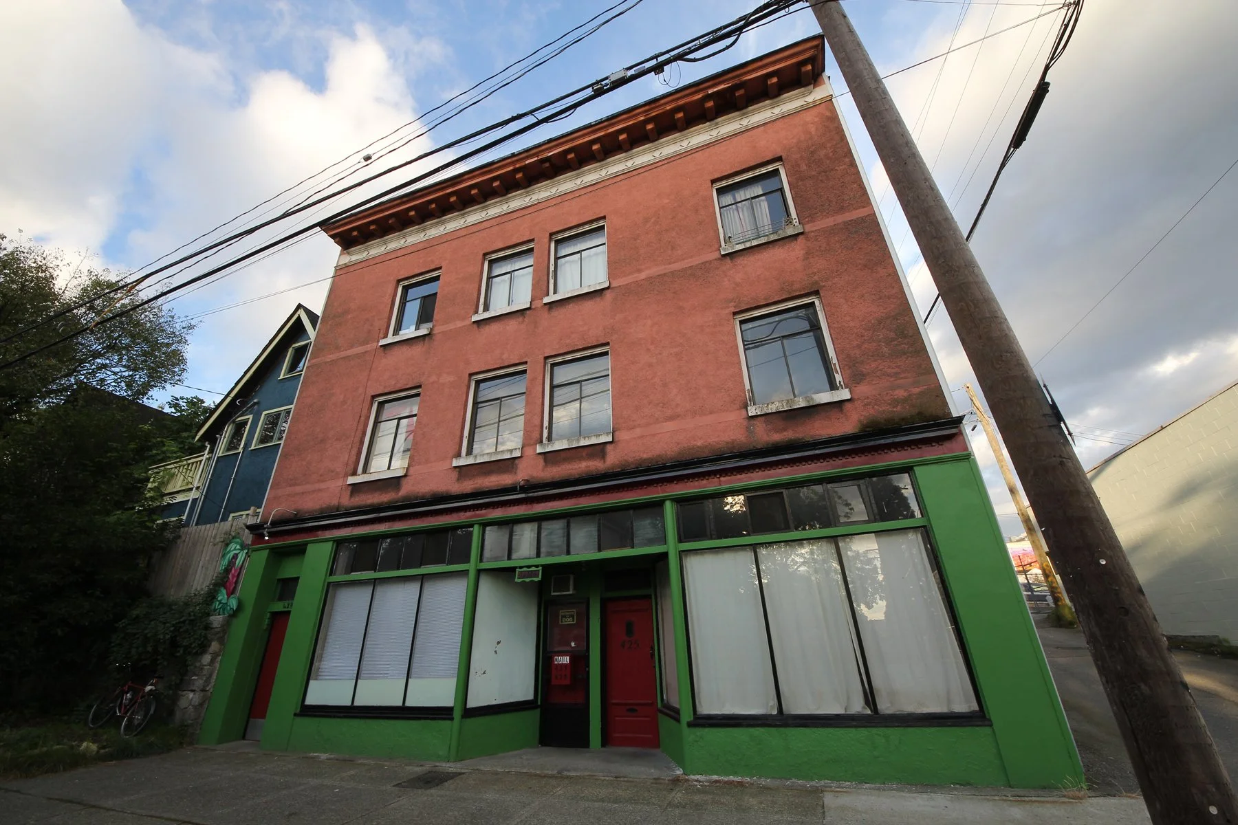 Strathcona Elmo_Sep 24_2011_0495_4x6.jpg