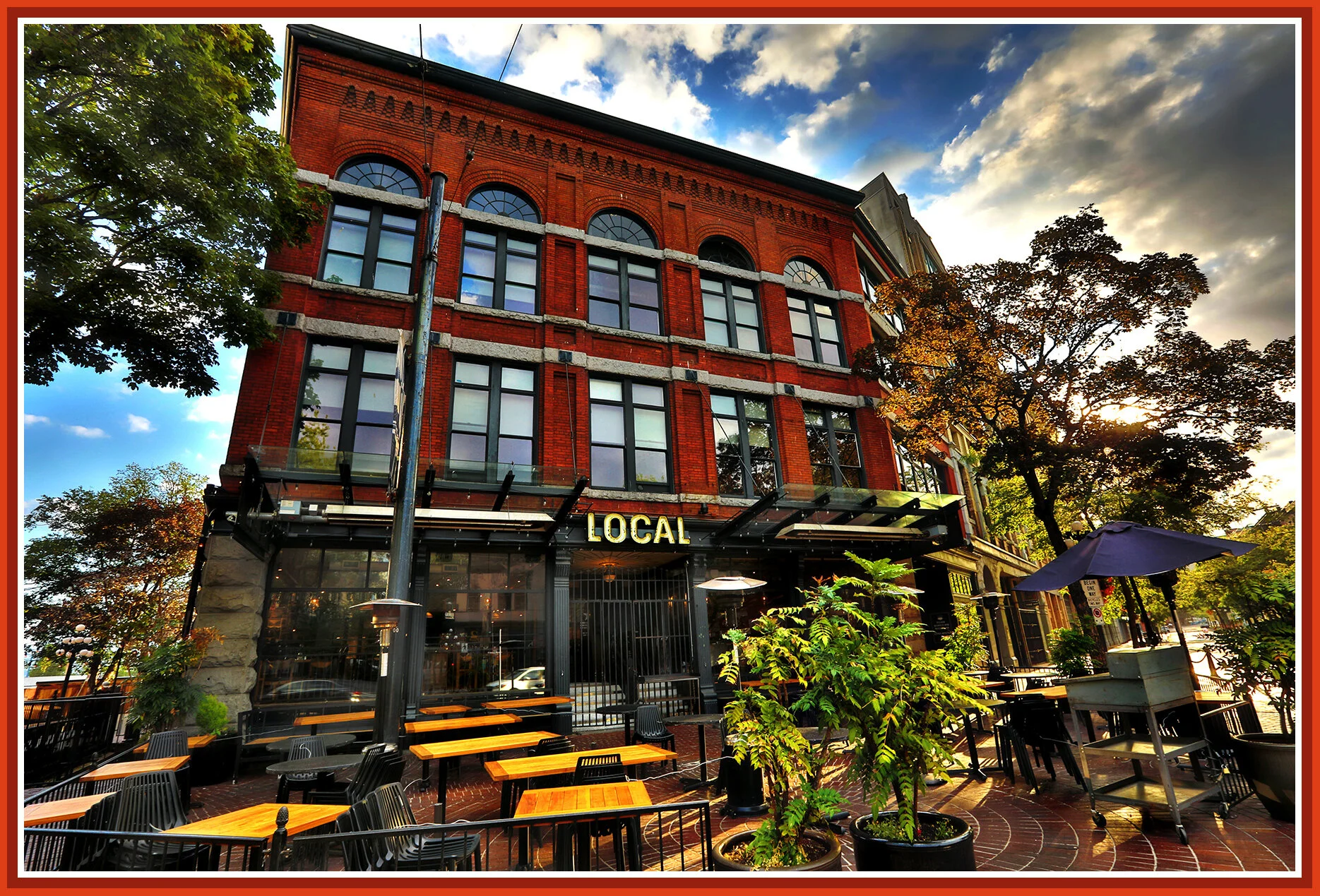 Gastown Maple Tree Sq Local_July 20_2018_HDR_C3129_peTexSup_4x6s.jpg