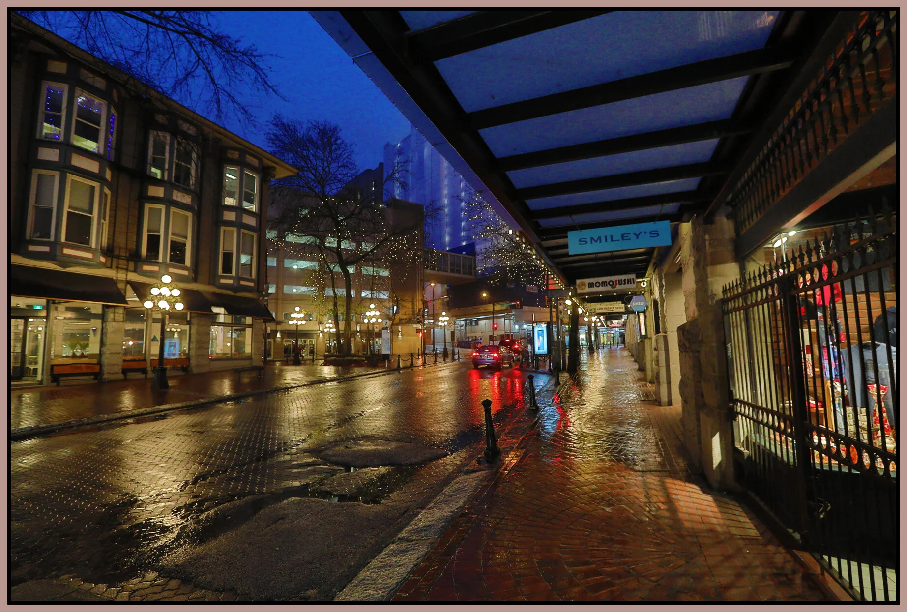 Gastown 365 Water St_Jan 12_2018_HDR_C2205_4x6s.jpg