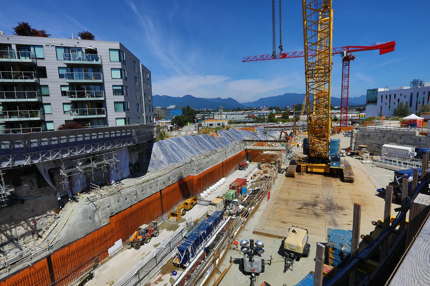GNW Skytrain Const_Jul 24_2022_HDR_5B3186_4x6.jpg