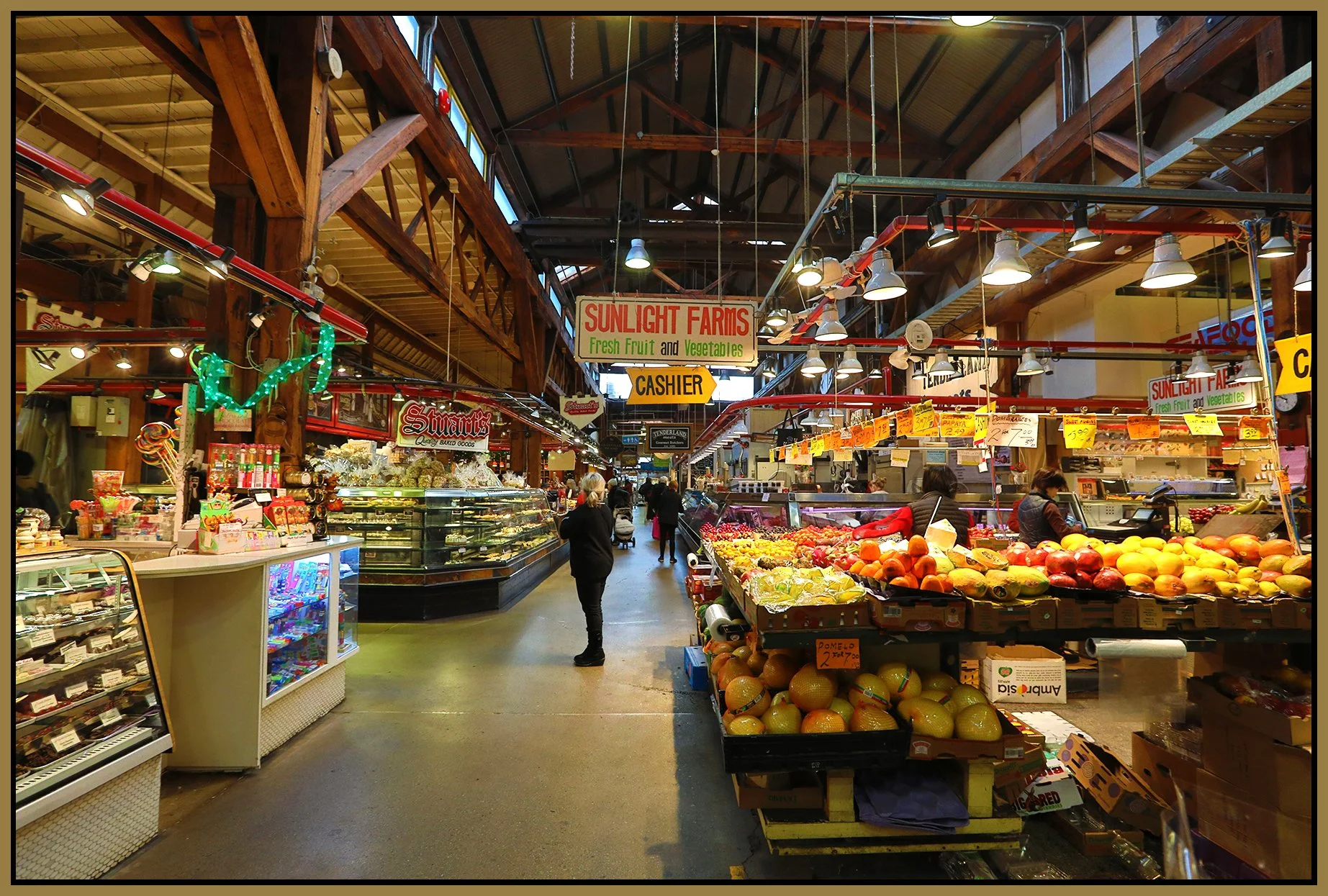 Granville Island Mkt_Dec 9_2019_HDR_F7911_4x6s.jpg