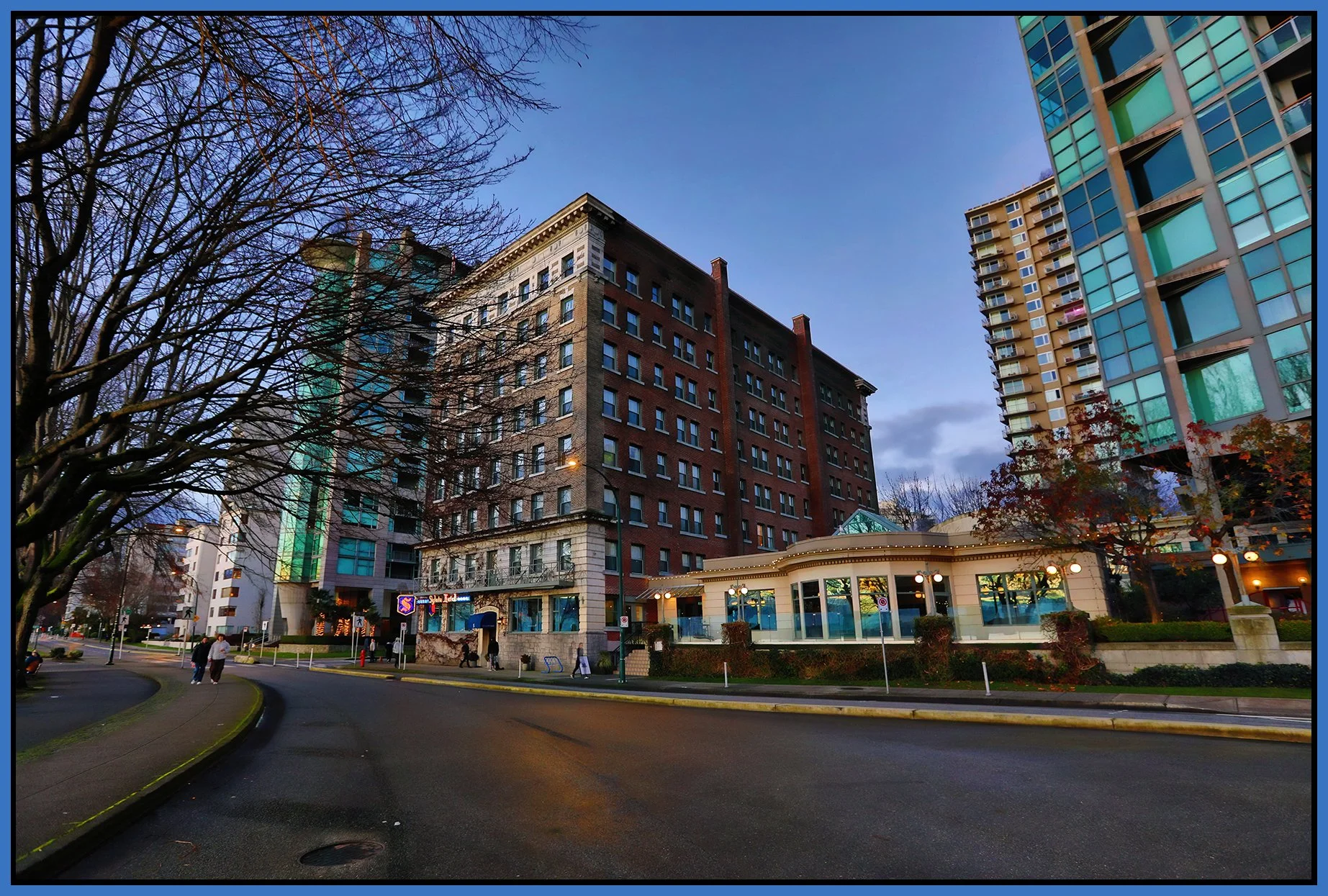 English Bay Sylvia Hotel_Jan 8_2025_HDR_5E7477_peShdngCntrst_4x6s.jpg
