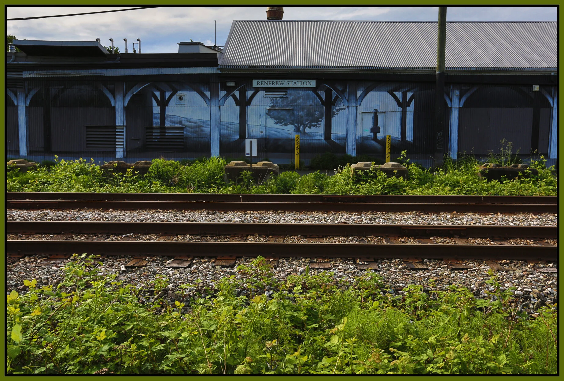 Renfrew Station Mural_Apr 24_2016_HDR_K5483_4x6s.jpg