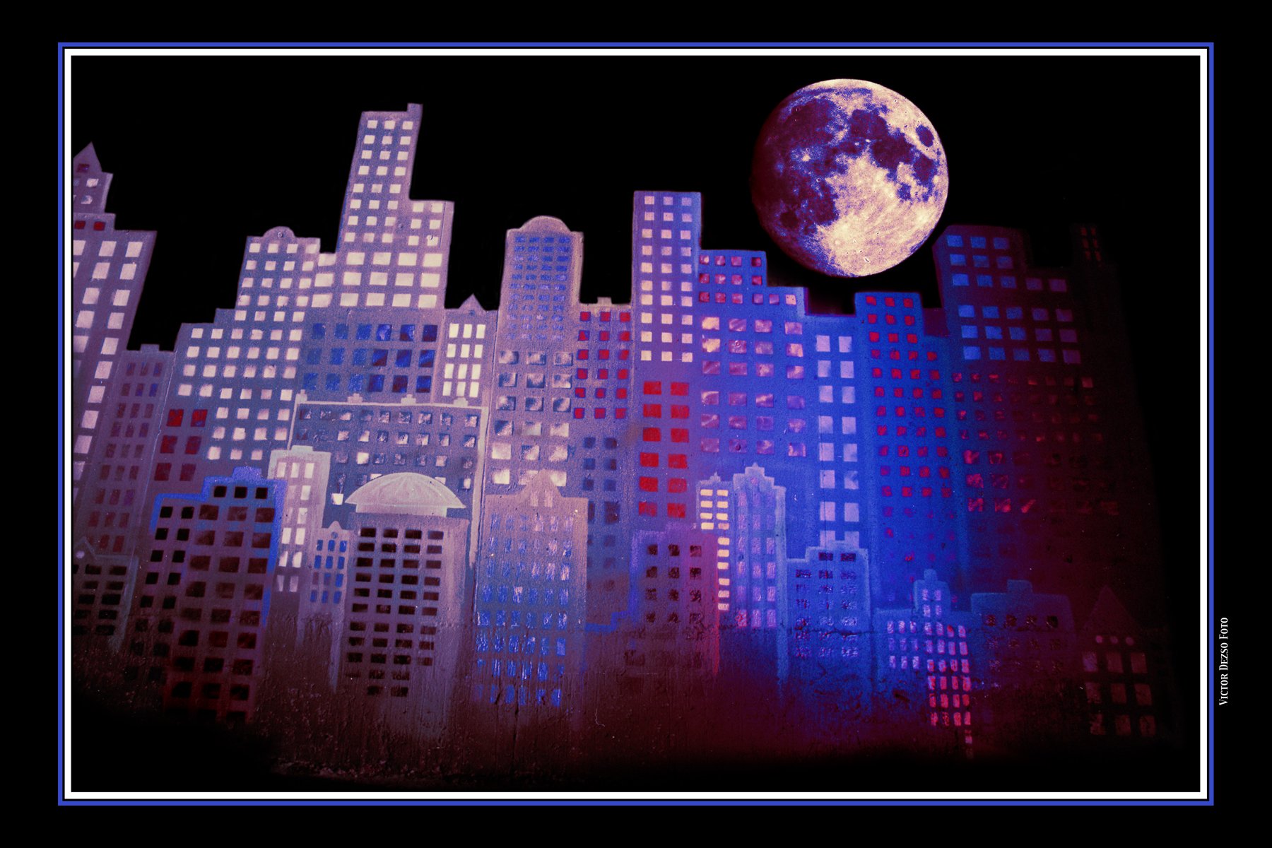 VDF City_and Moon_1_4x6.jpg