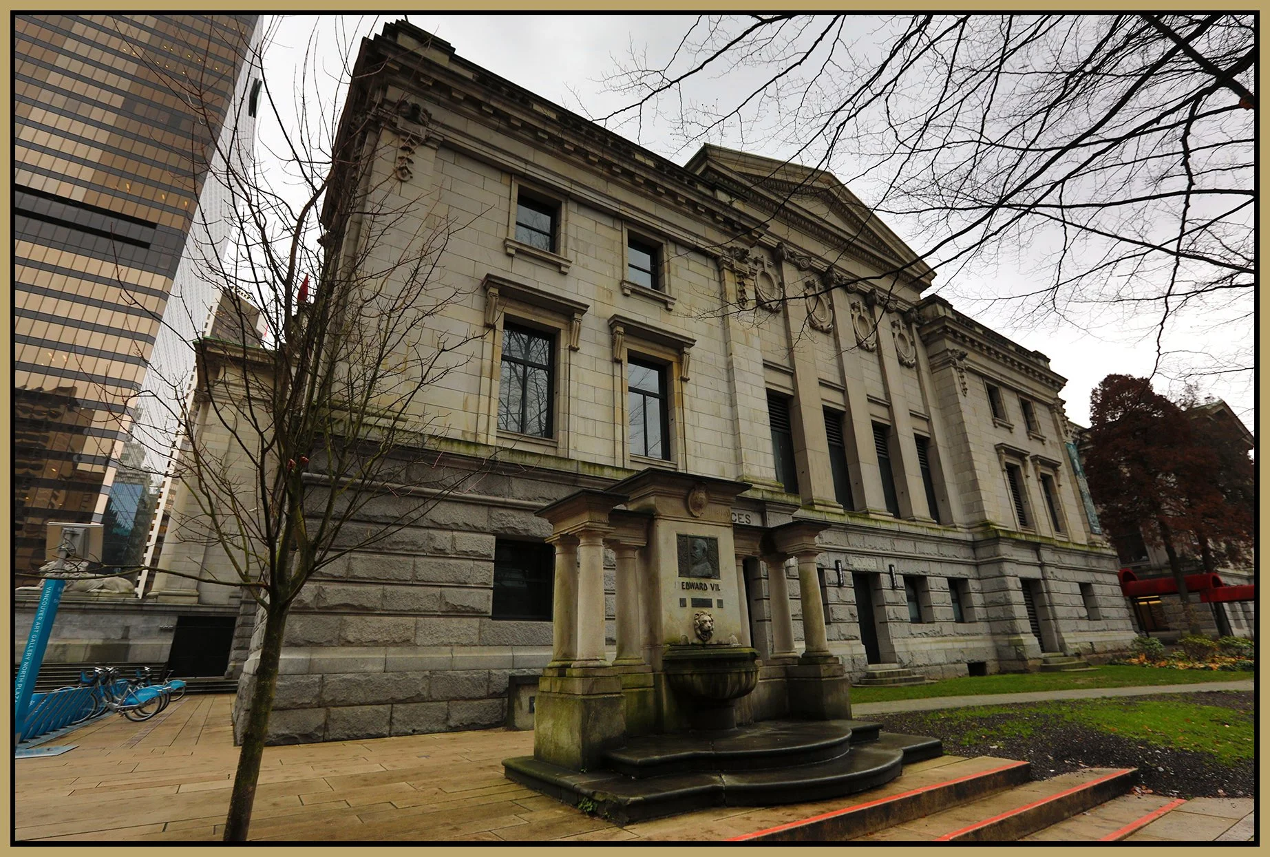 Robson Sq Art Gallery_Dec 1_2018_HDR_D5312_4x6s.jpg