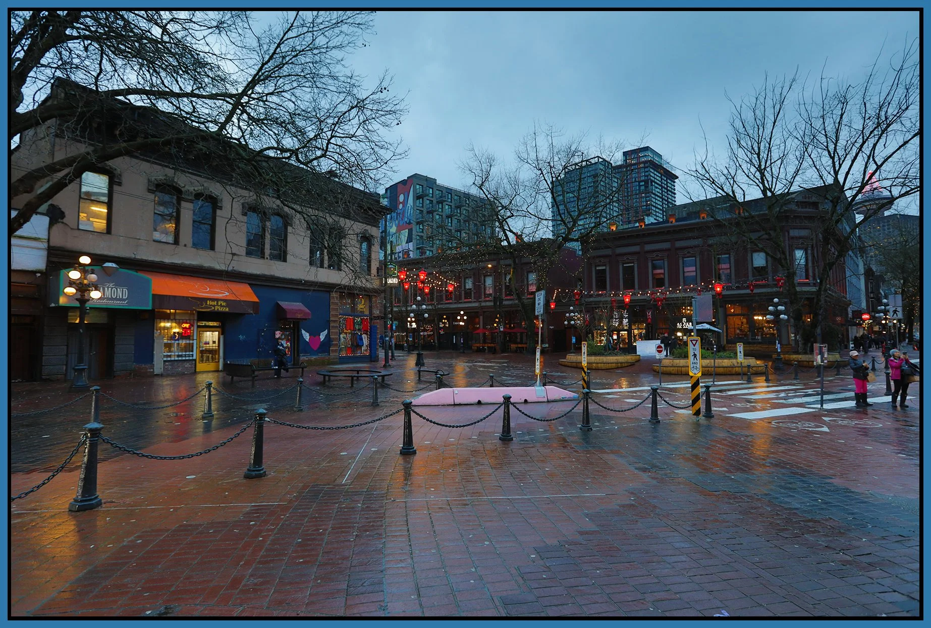 Gastown Maple Tree Square_Jan 3_2026_HDR_4K6874_4x6s.jpg