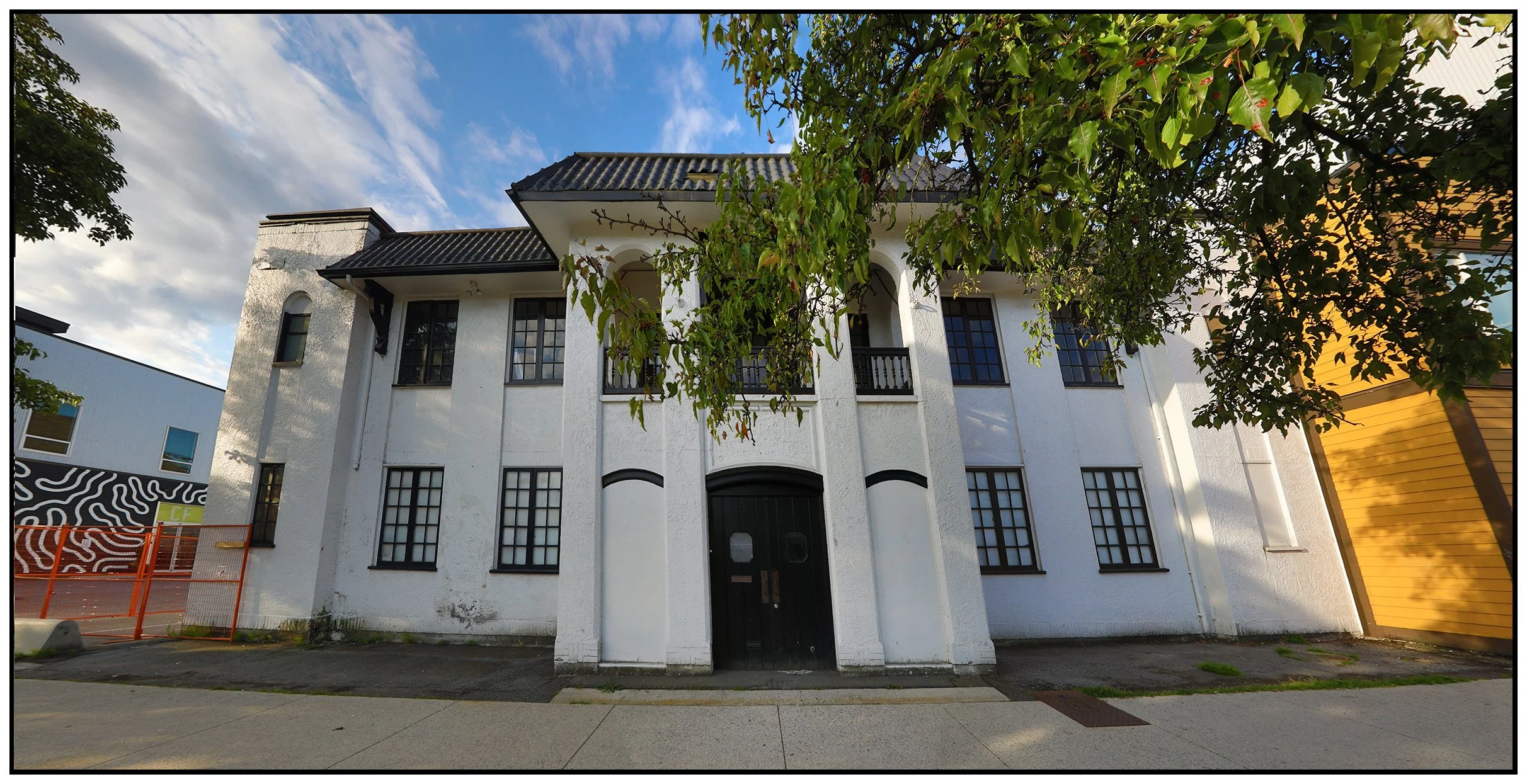 828 E Hastings July 16_2019_HDR_Pan_E8219_4x8s.jpg