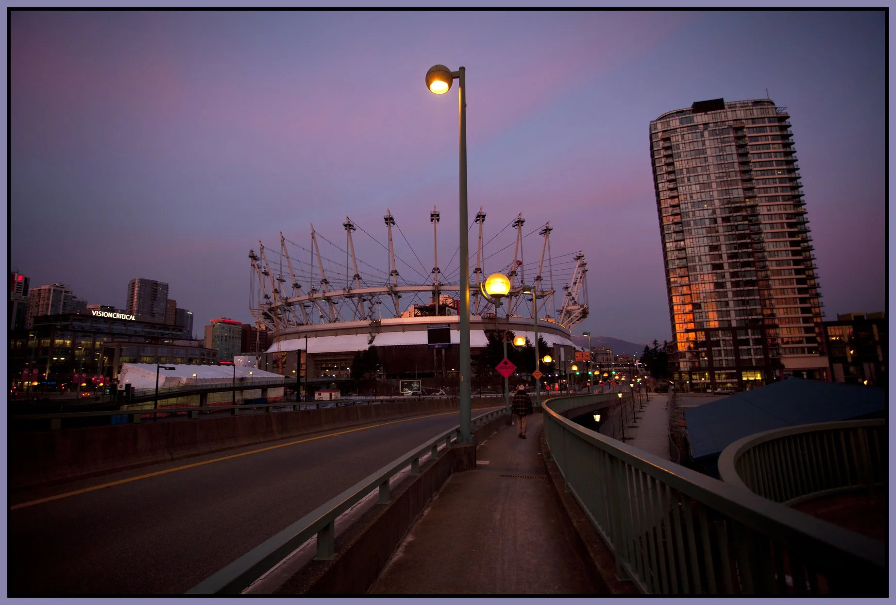 Stadium-Cambie Br_Jan 1_2011_8442_4x6s.jpg