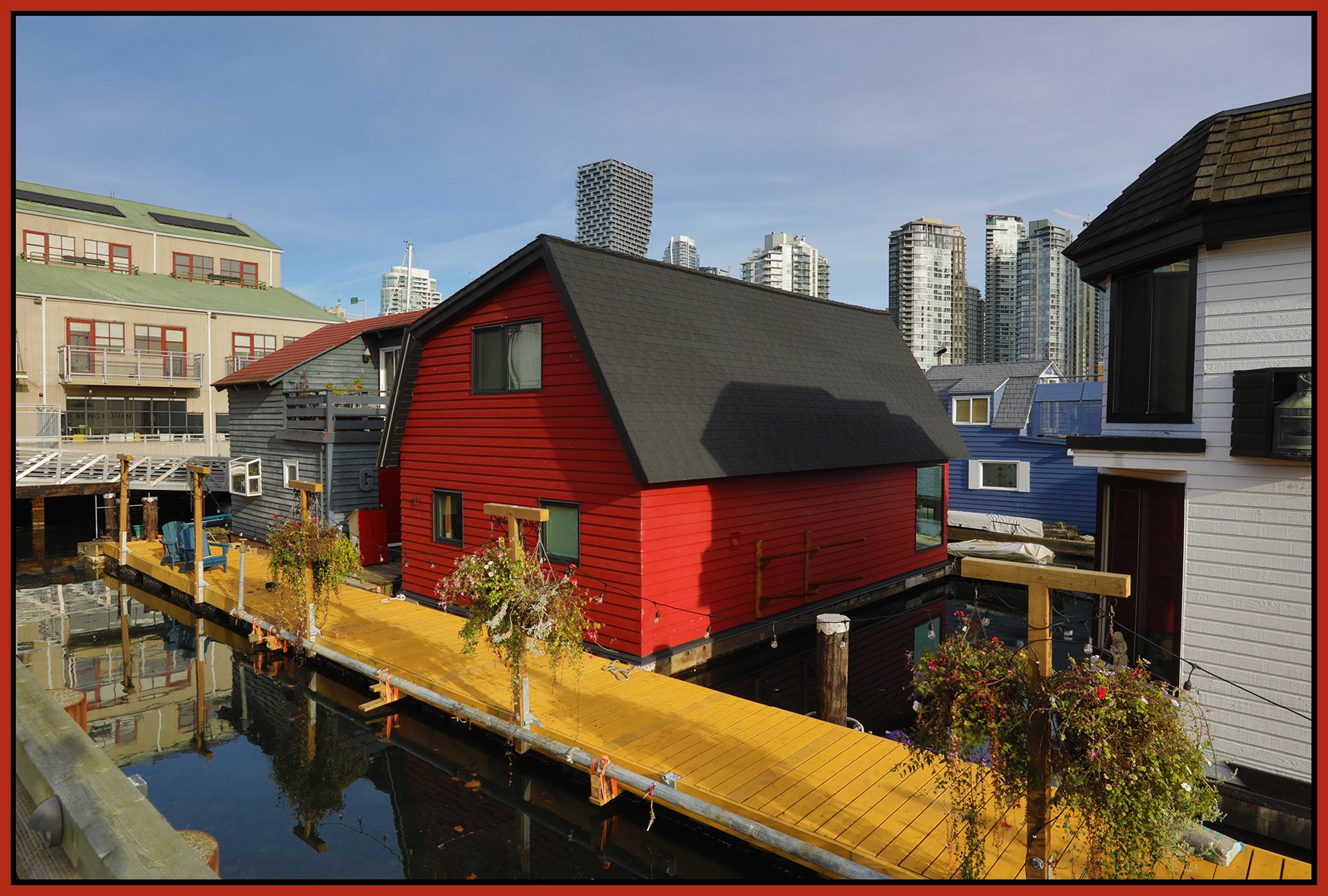 Granville Island Houseboats_Nov 9_2025_HDR_4K4751_4x6s.jpg