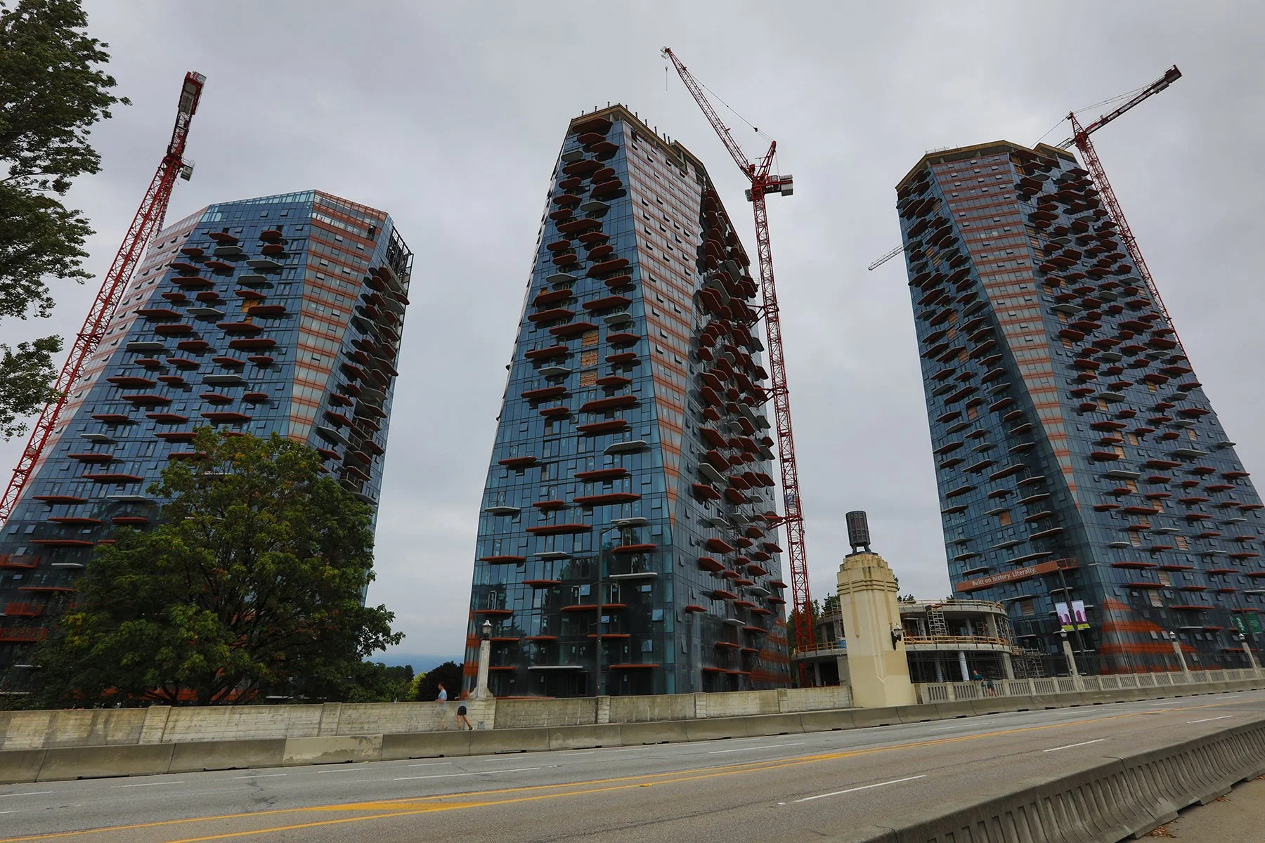 Senakw Const_Sep 7_2025_HDR_4K2524_4x6 2.jpg