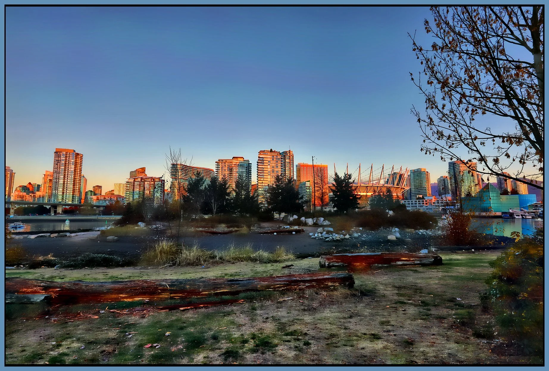 3.6 View False Creek_Nov 17_2022_HDR_5C6490_peHdr2013_1_4x6s.jpg