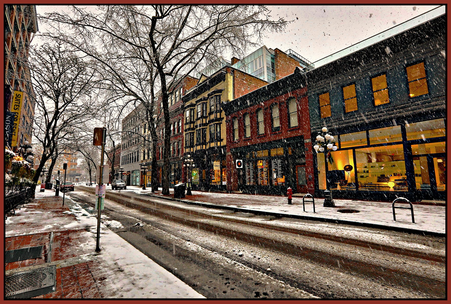 Gastown 50 Water St LkgE_Feb 2_2025_HDR_5E9104_peVenice_4x6s.jpg