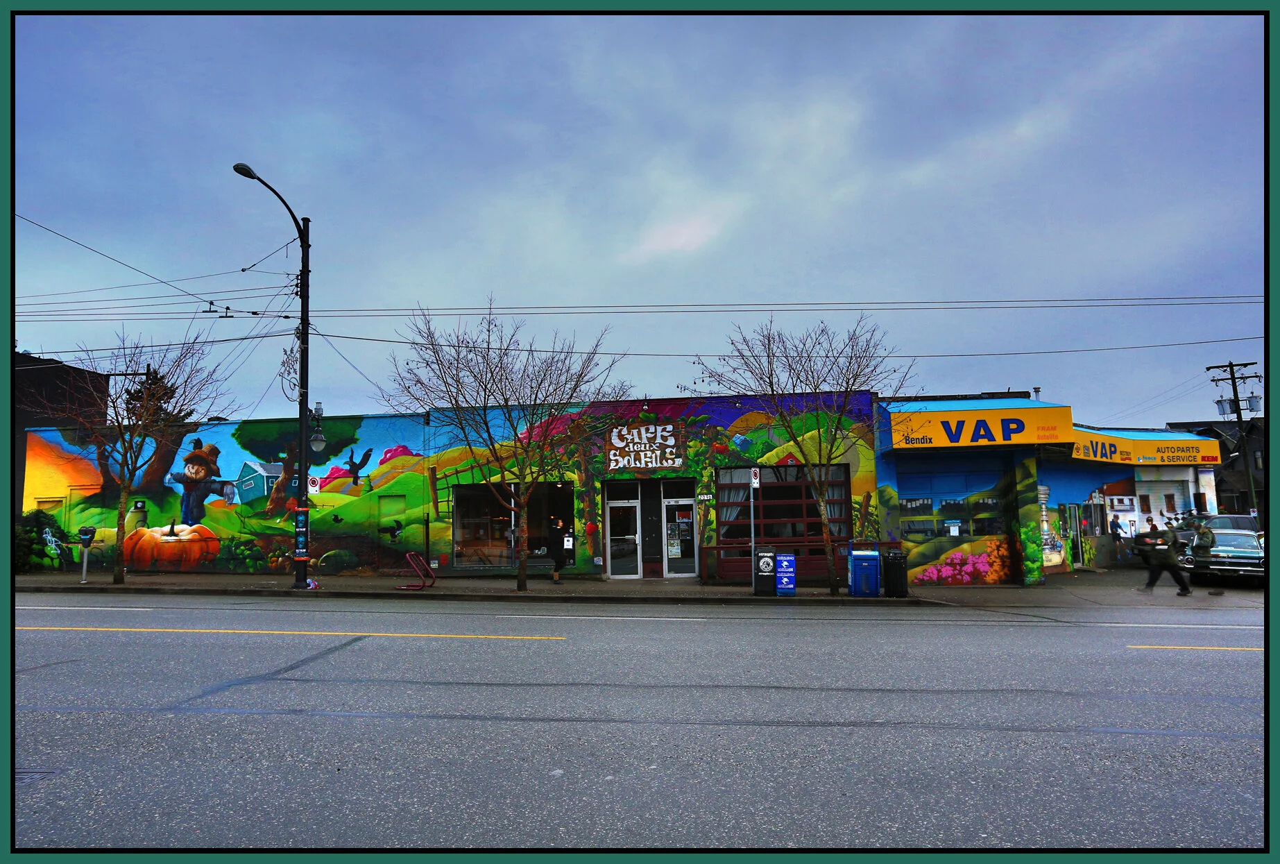 Commercial Dr_Dec 12_2012_HDR_C4005_4x6s.jpg