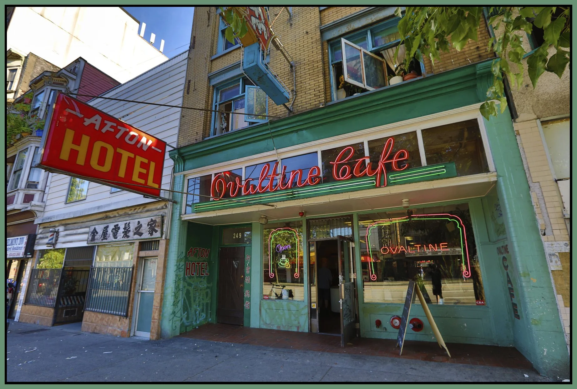 249 E Hastings Ovaltine_Jul 25_2017_HDR_B2073_4x6s.jpg