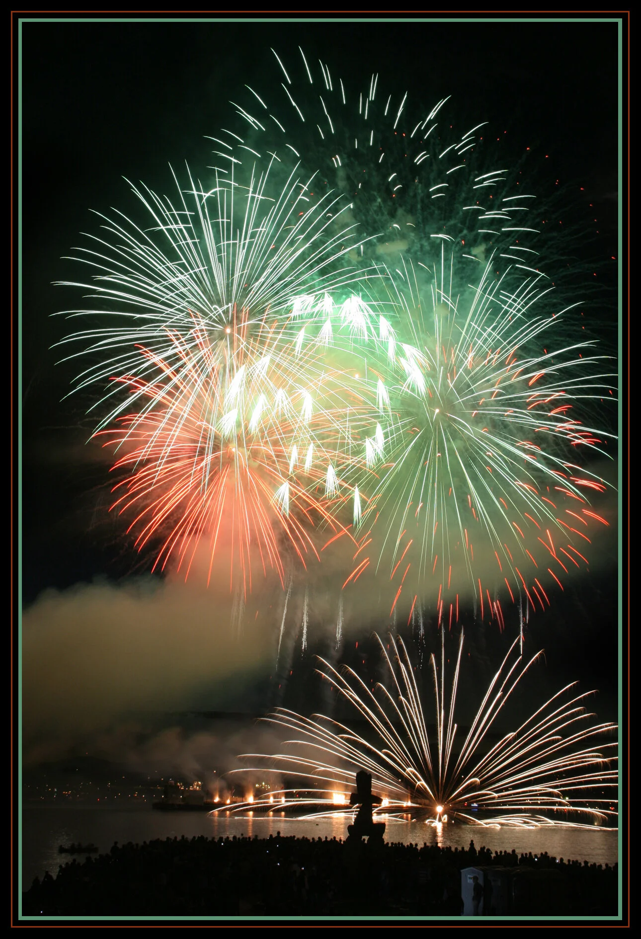 Fireworks_Aug 1_2007_8119_4x6s.jpg