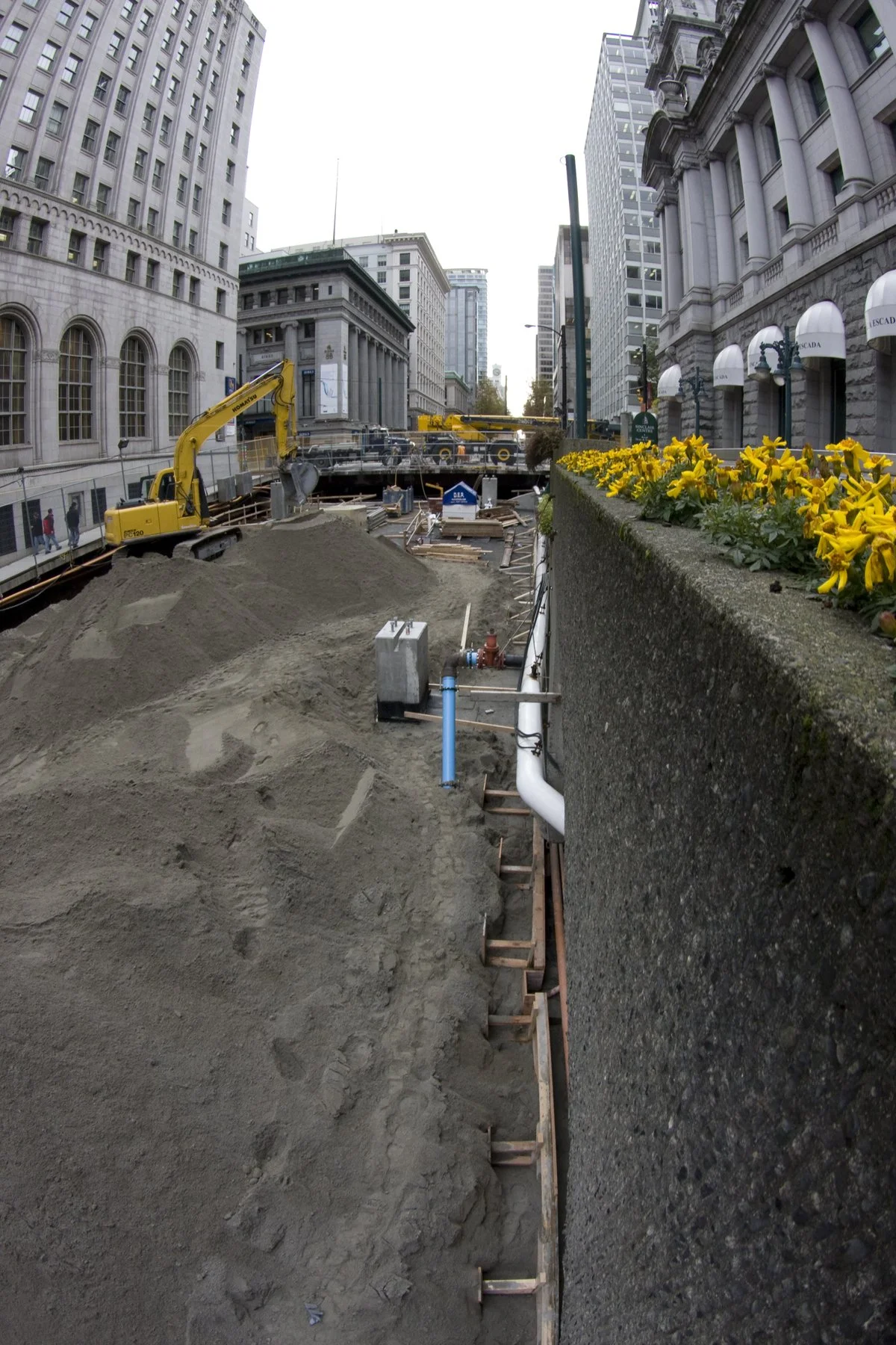 Granville Dig_Oct 23 08_6618_4x6.jpg