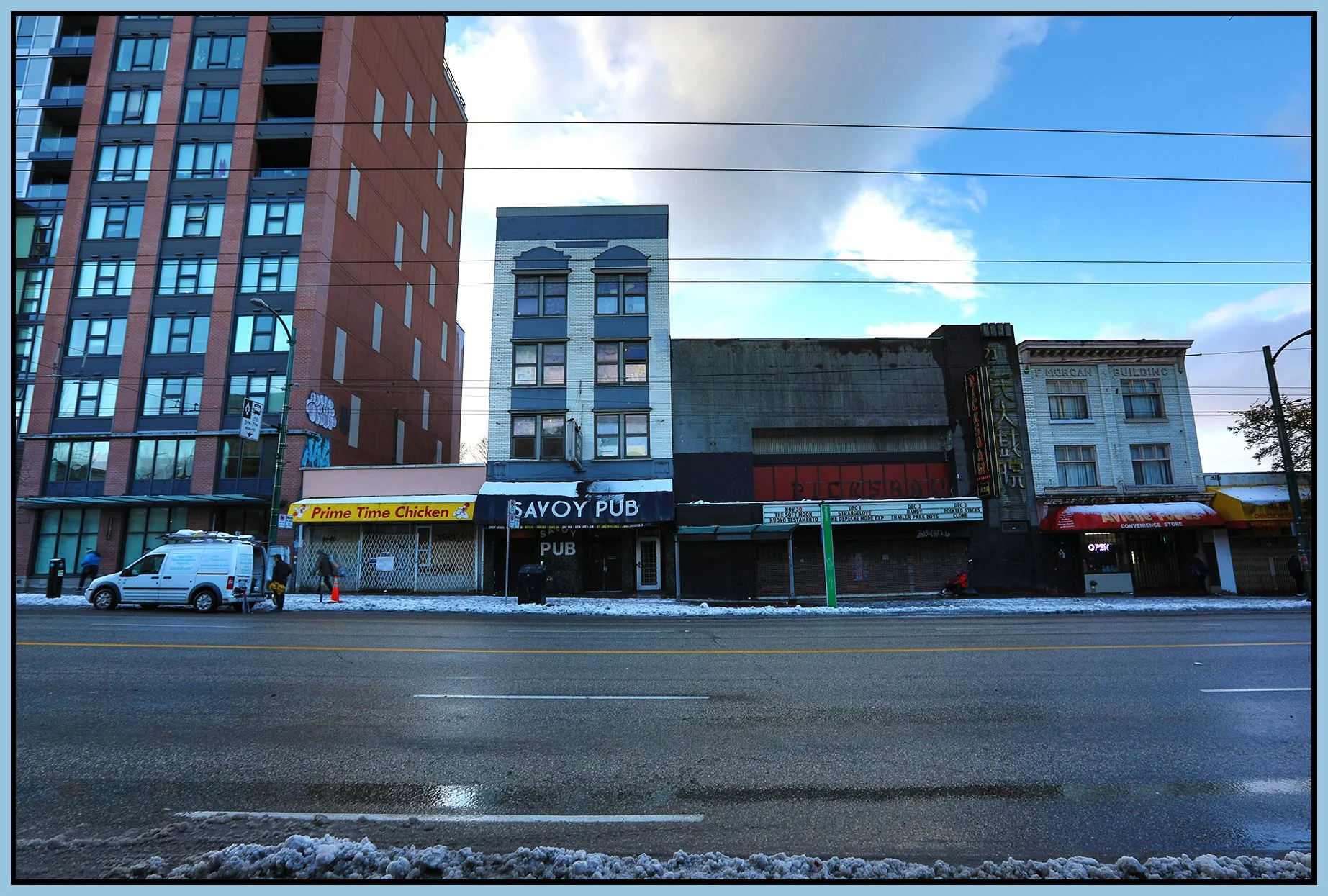 250 E Hastings St_Nov 30_2022_HDR_5C8451_4x6s.jpg