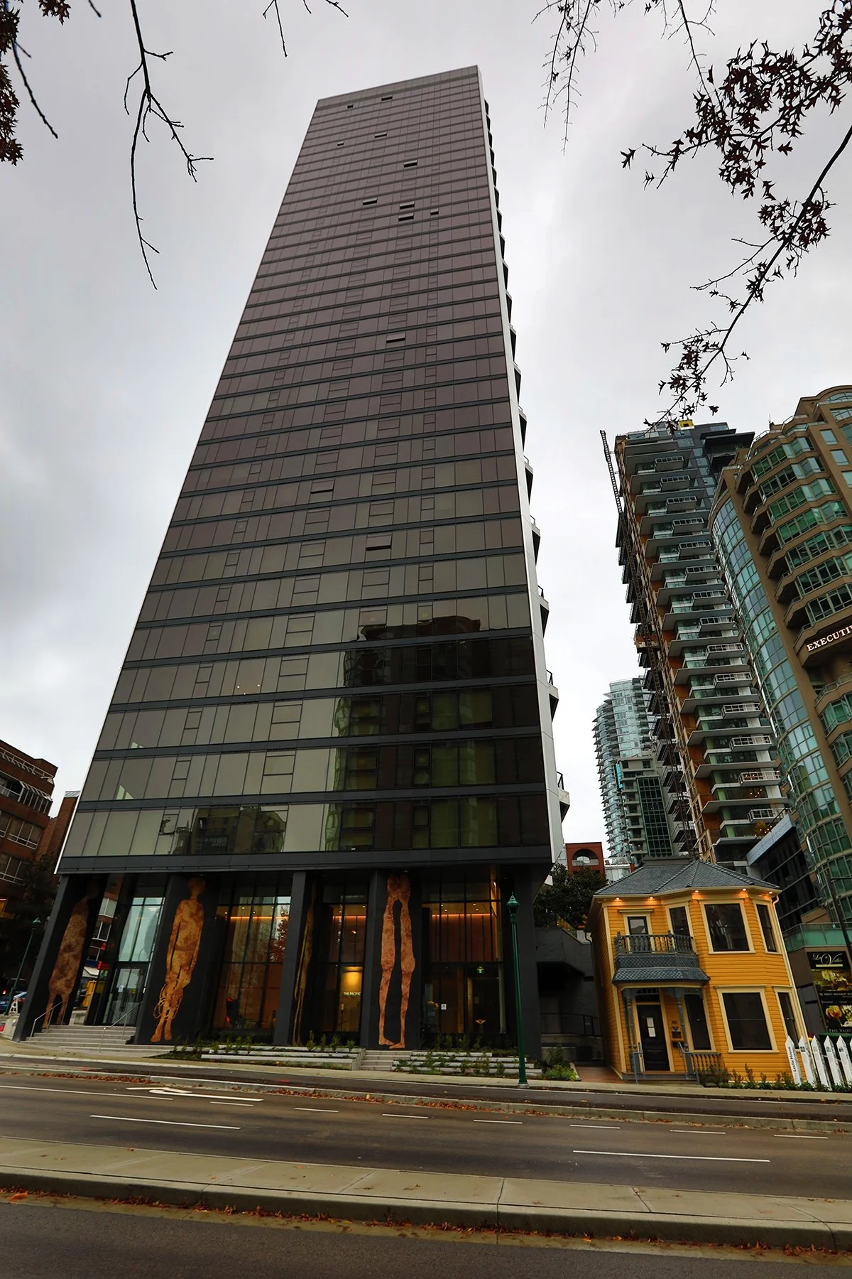 889 Pacific St_Oct 22_2021_HDR_4G4238_4x6.jpg